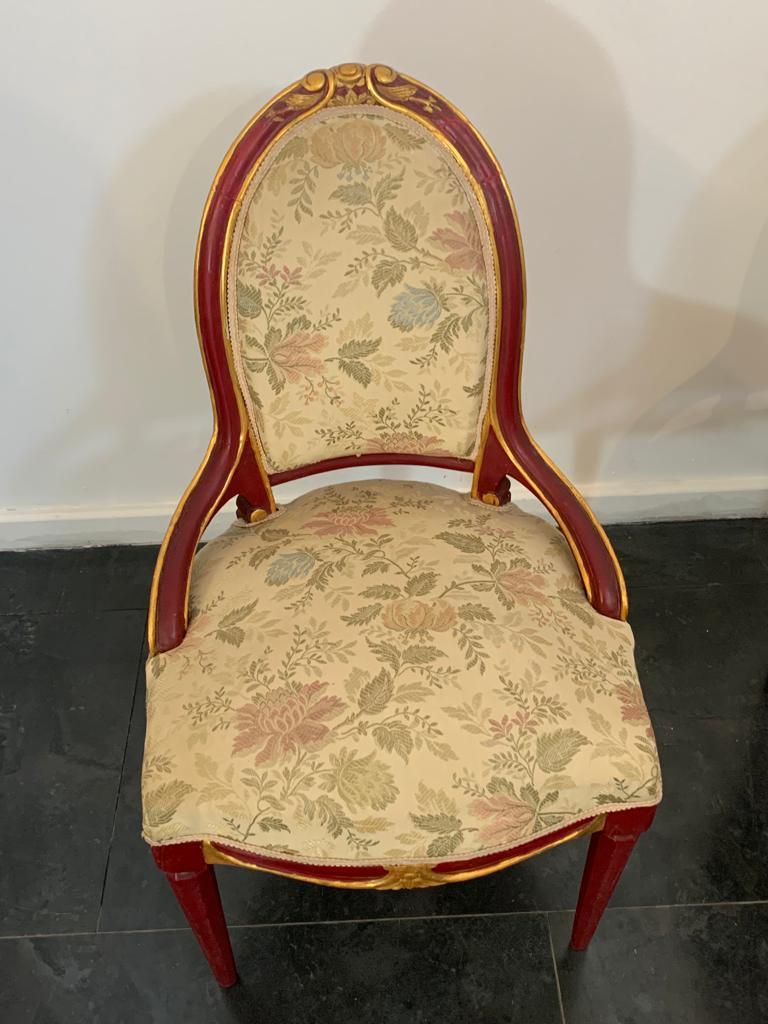Français 4 Chaises en bois laqué et feuille d'or, années 1930 en vente
