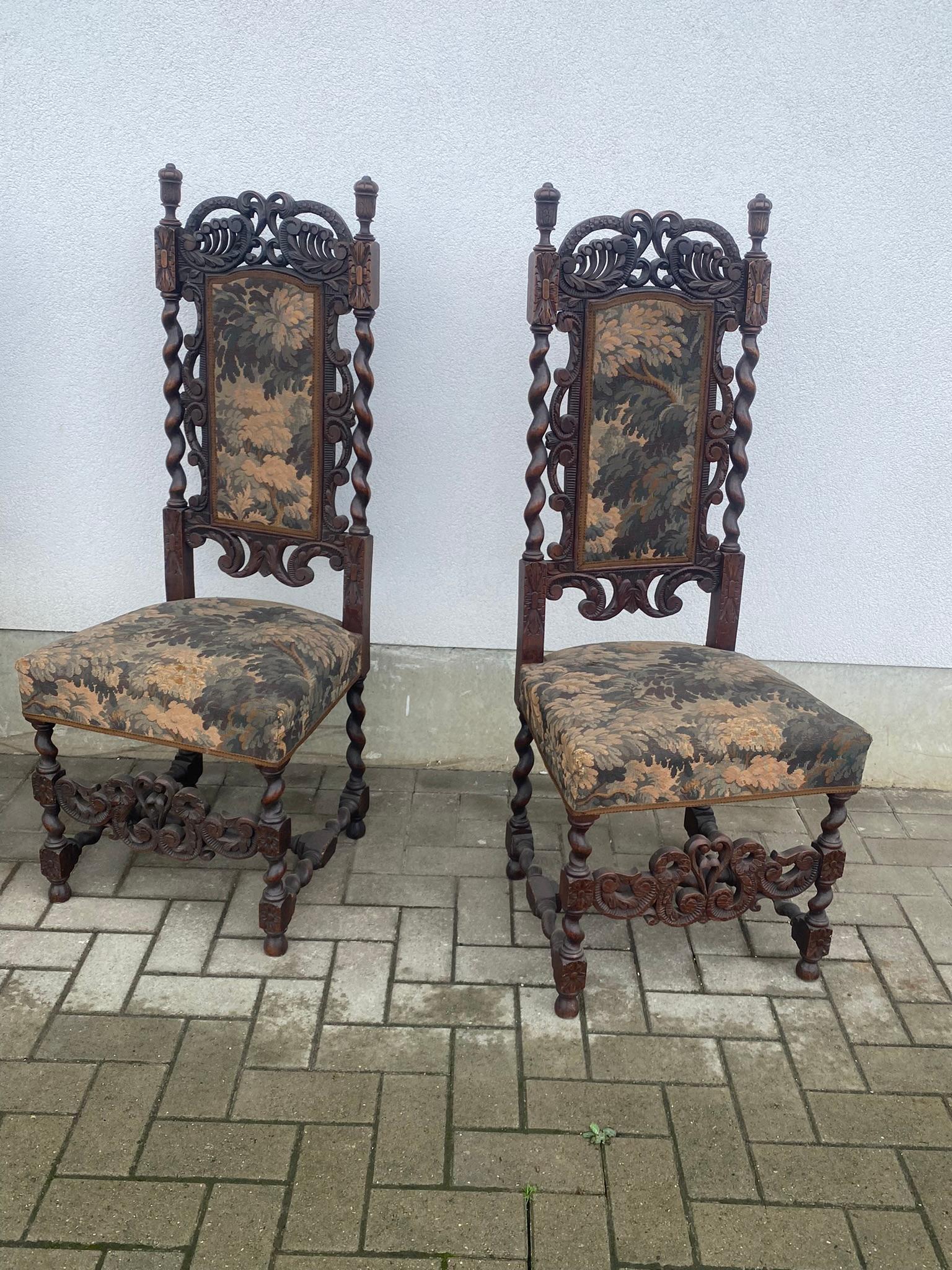 4 chaises à haut dossier en Oak Oak et tapisserie d'ameublement Renaissance anglaise  en vente 1