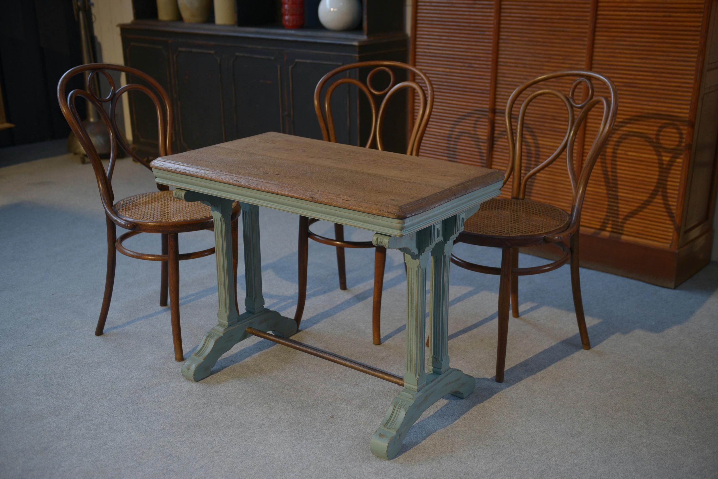 4 Chaises bistrot cannées bois courbé en hêtre JACOB et JOSEF KOHN 1900's (Art nouveau) im Angebot