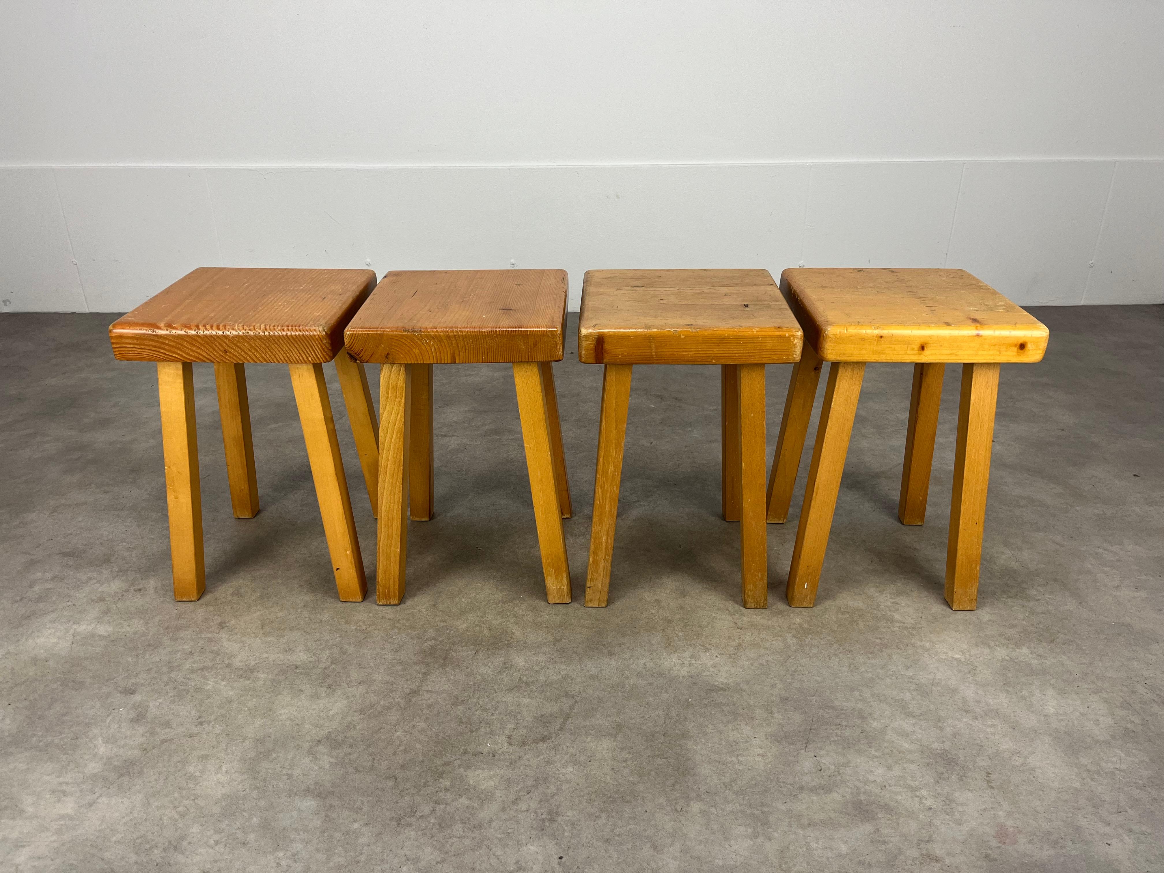 4 Charlotte Perriand pine stools, Les Arcs, 1960's For Sale 1