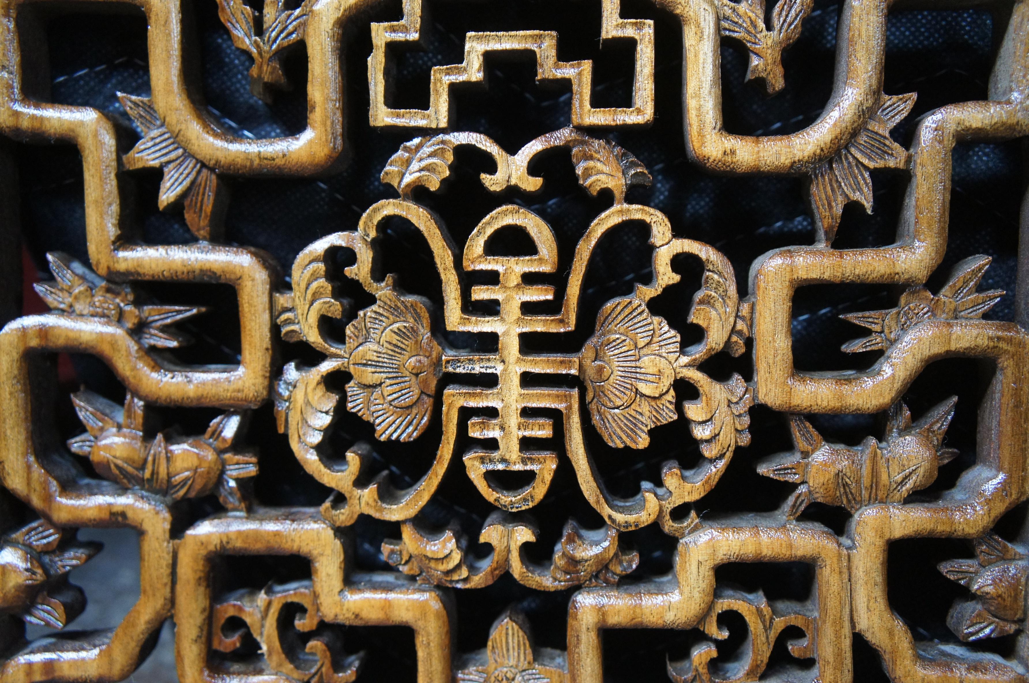 4 chinesische geschnitzte Wandbehangstafeln aus Holz mit unsterblichen Figuren, Orientalischer Gitter 38
