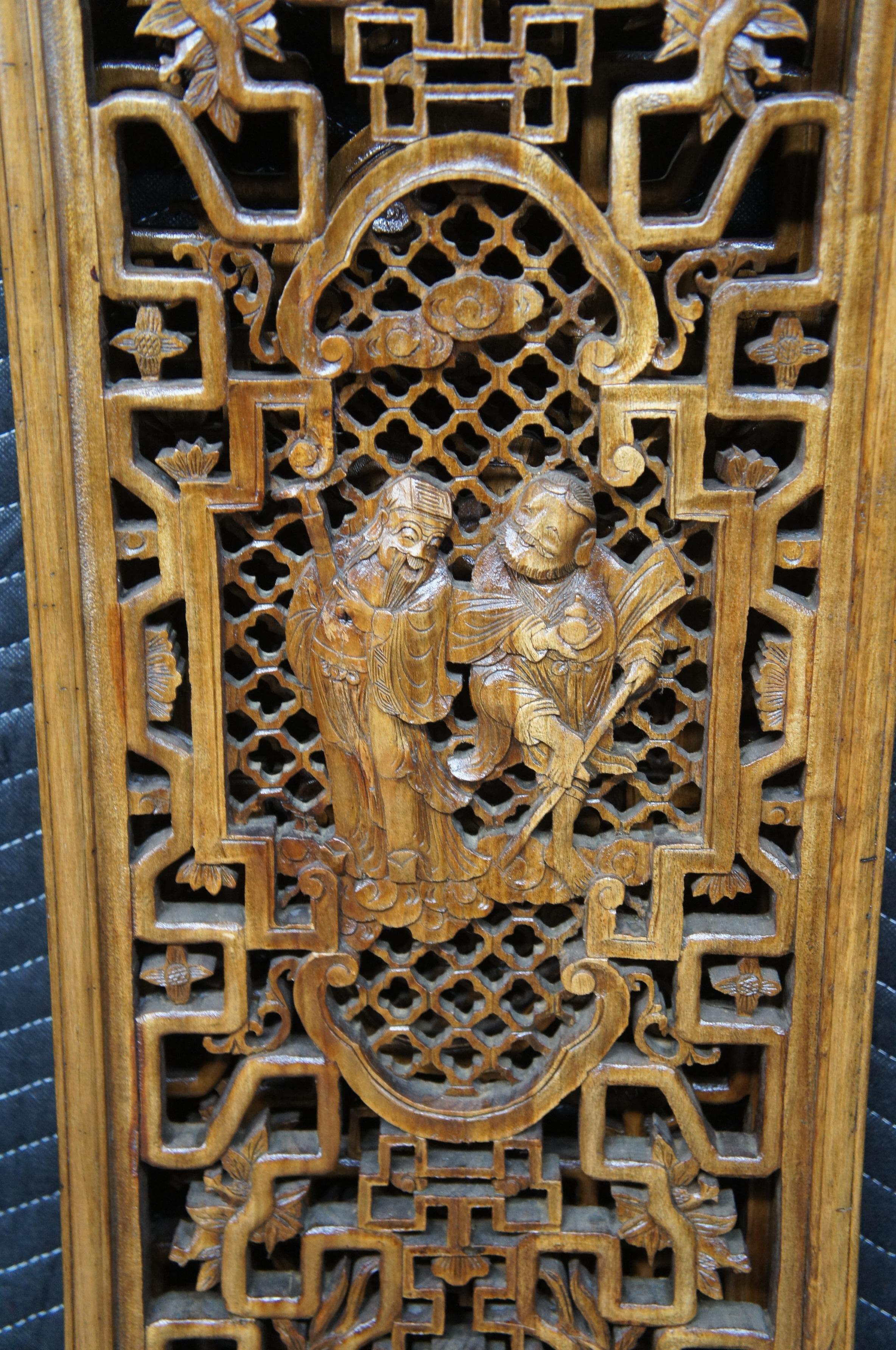4 chinesische geschnitzte Wandbehangstafeln aus Holz mit unsterblichen Figuren, Orientalischer Gitter 38