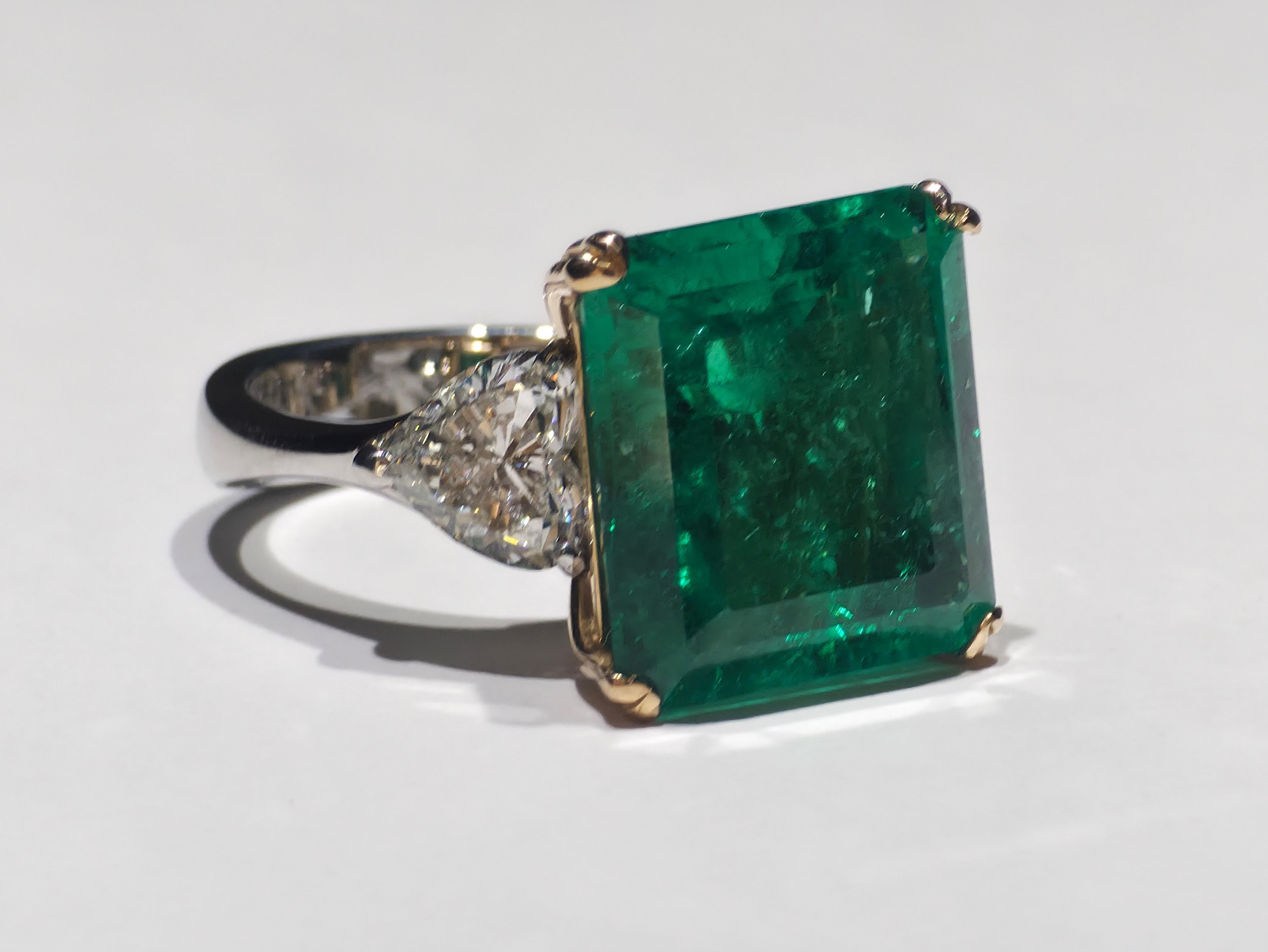 Anello di smeraldo in vendita 9