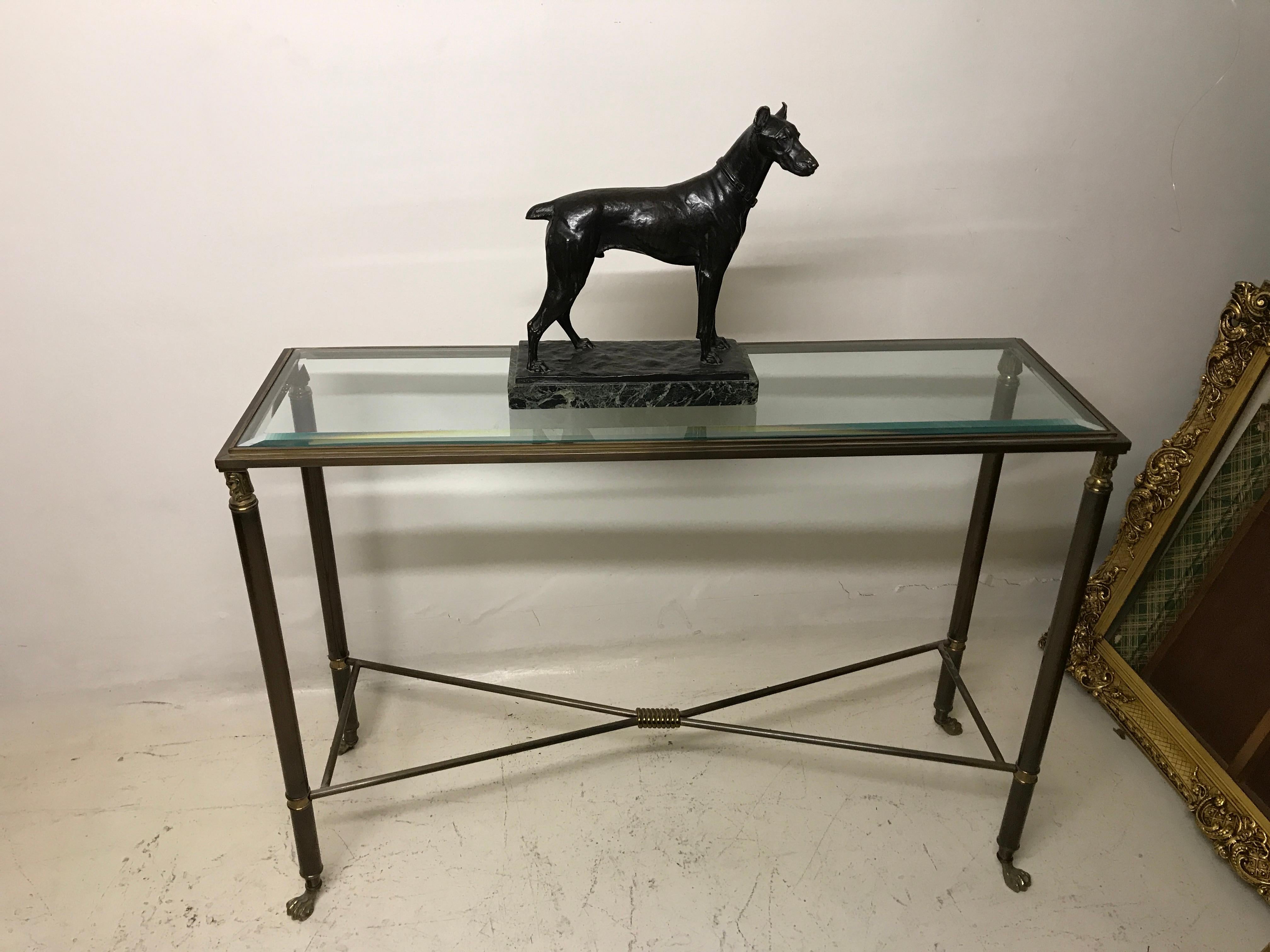 Console Art Deco
Anno: 1930
Paese: Francese
È una console elegante e sofisticata.
Se vuoi vivere negli anni d'oro, questa è la console di cui ha bisogno il tuo progetto.
Dal 1982 siamo specializzati nella vendita di oggetti in stile Art Deco, Art