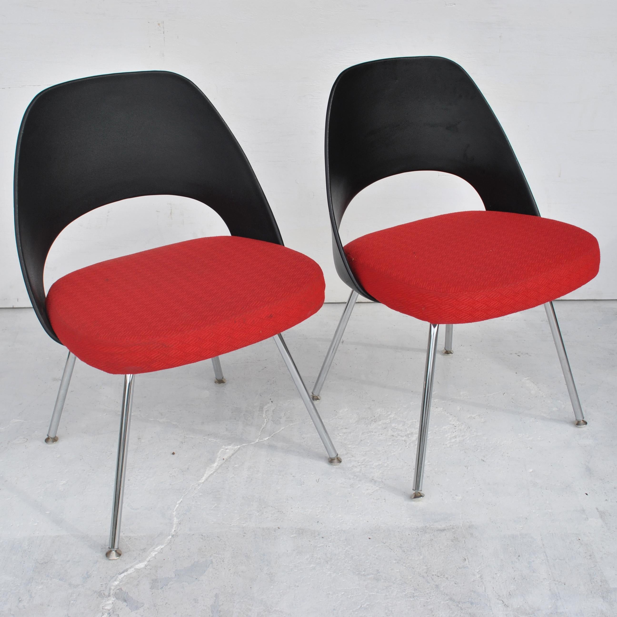 (1) Contemporary Knoll Eero Saarinen 72C-PC Dining Side Chair  1
