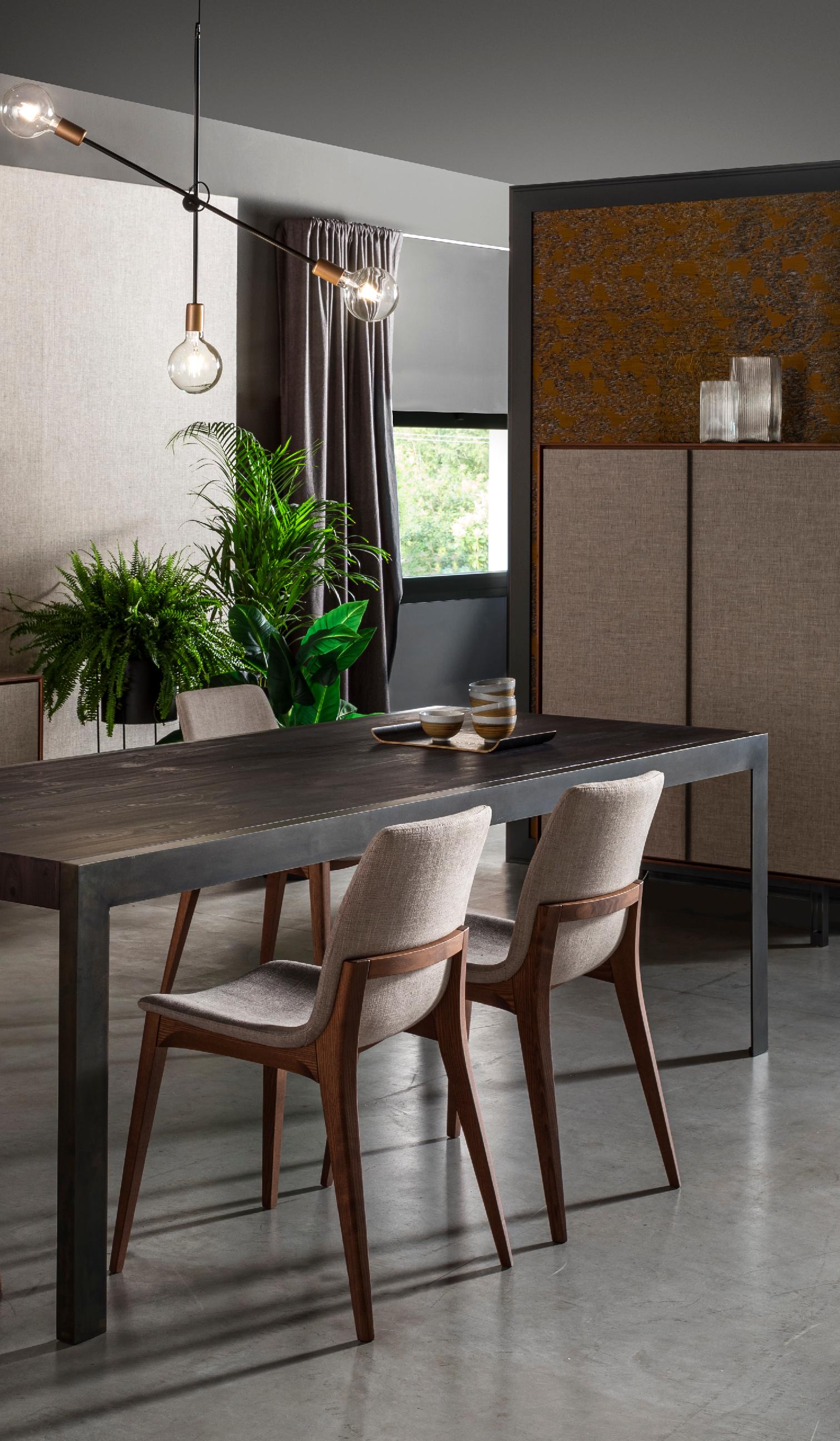 4 Contemporary Studio Tecnico Interna8 2x Chairs Wood Fabric In New Condition For Sale In Pordenone, IT