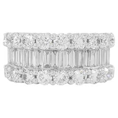 4 Ct. Bague à diamants ronds baguettes