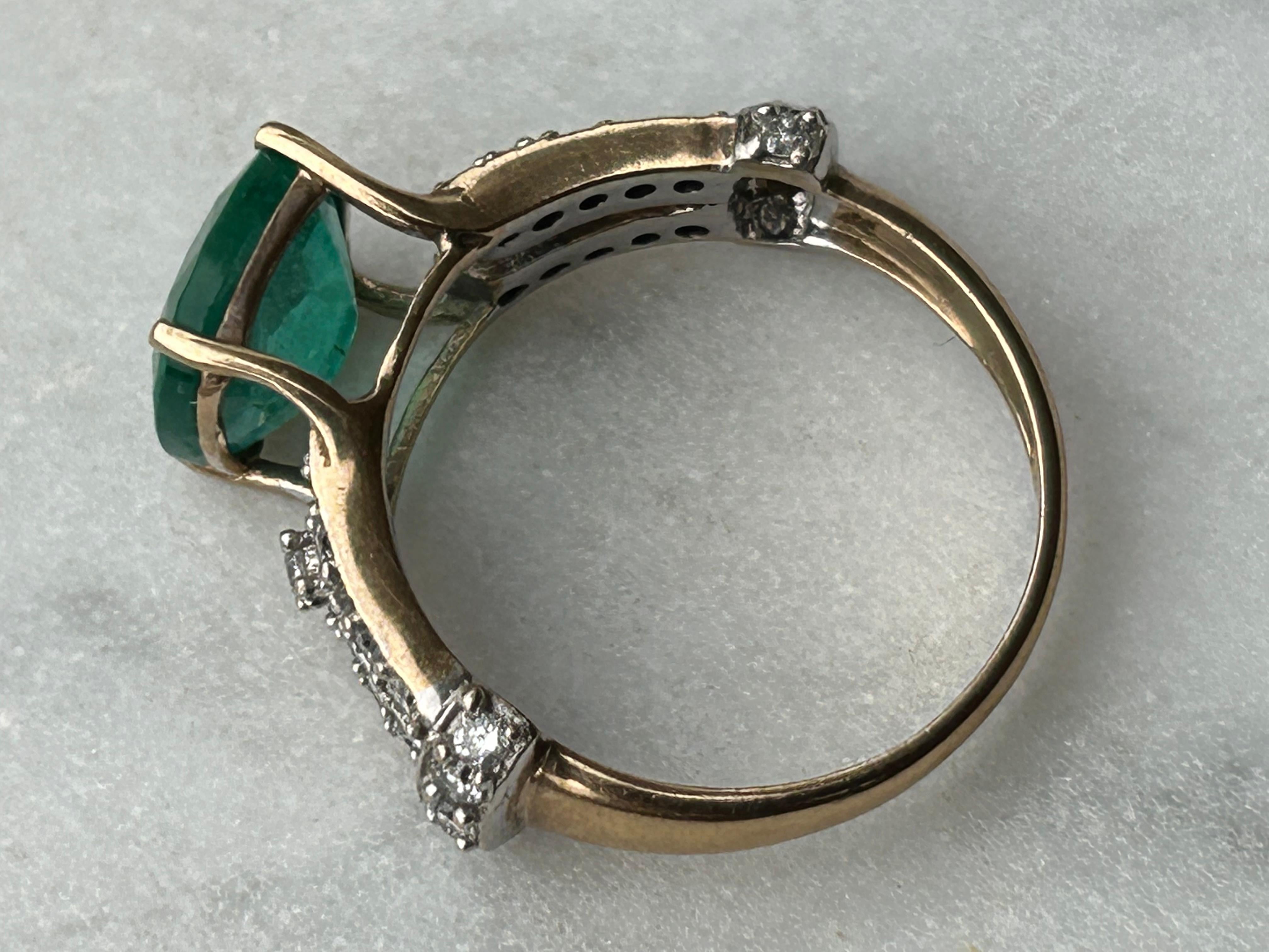2.5 Carat Cushion Cut Columbian Emerald and .5ctw Diamond Ring For Sale 4