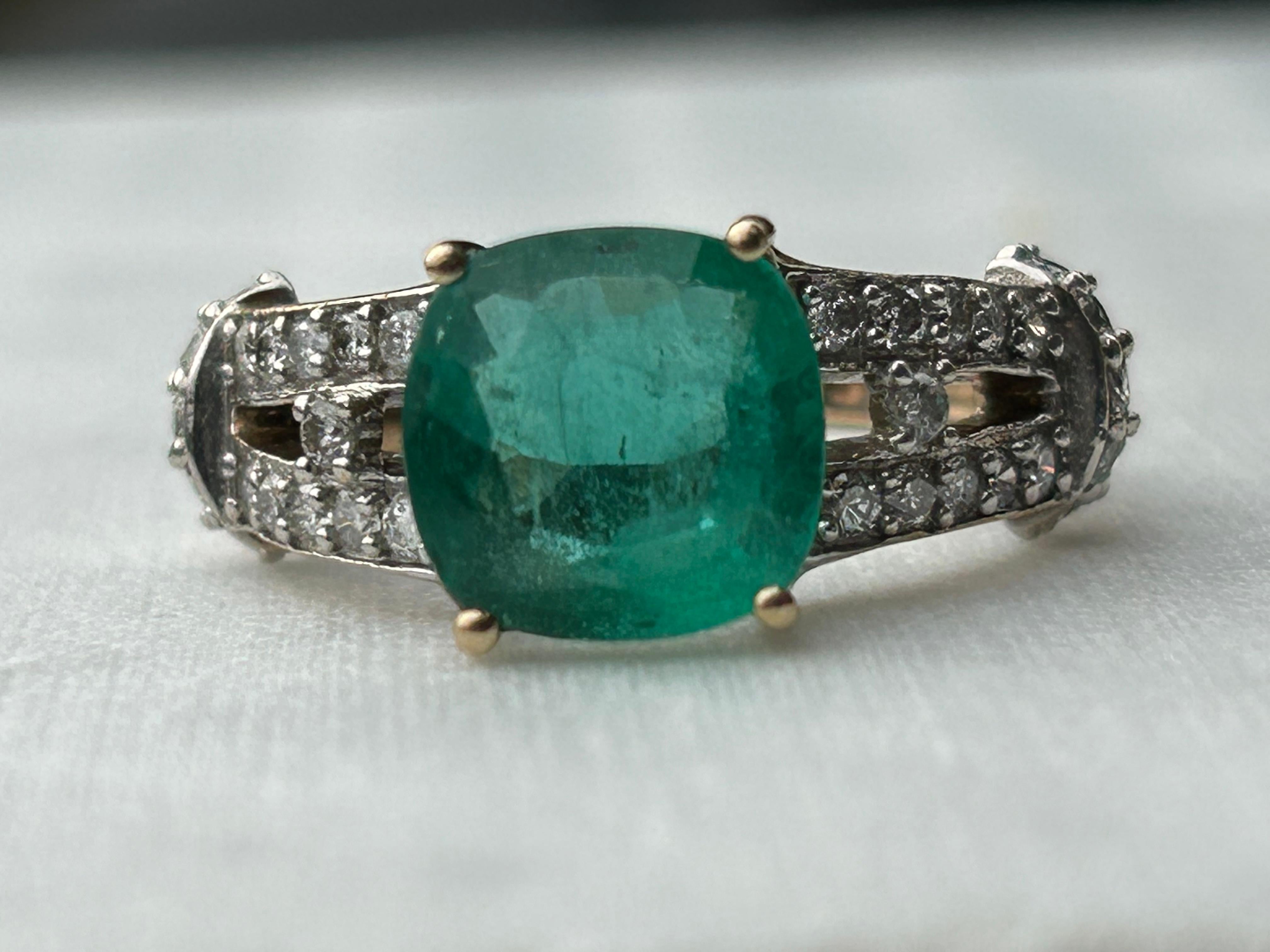 2.5 Carat Cushion Cut Columbian Emerald and .5ctw Diamond Ring For Sale 5