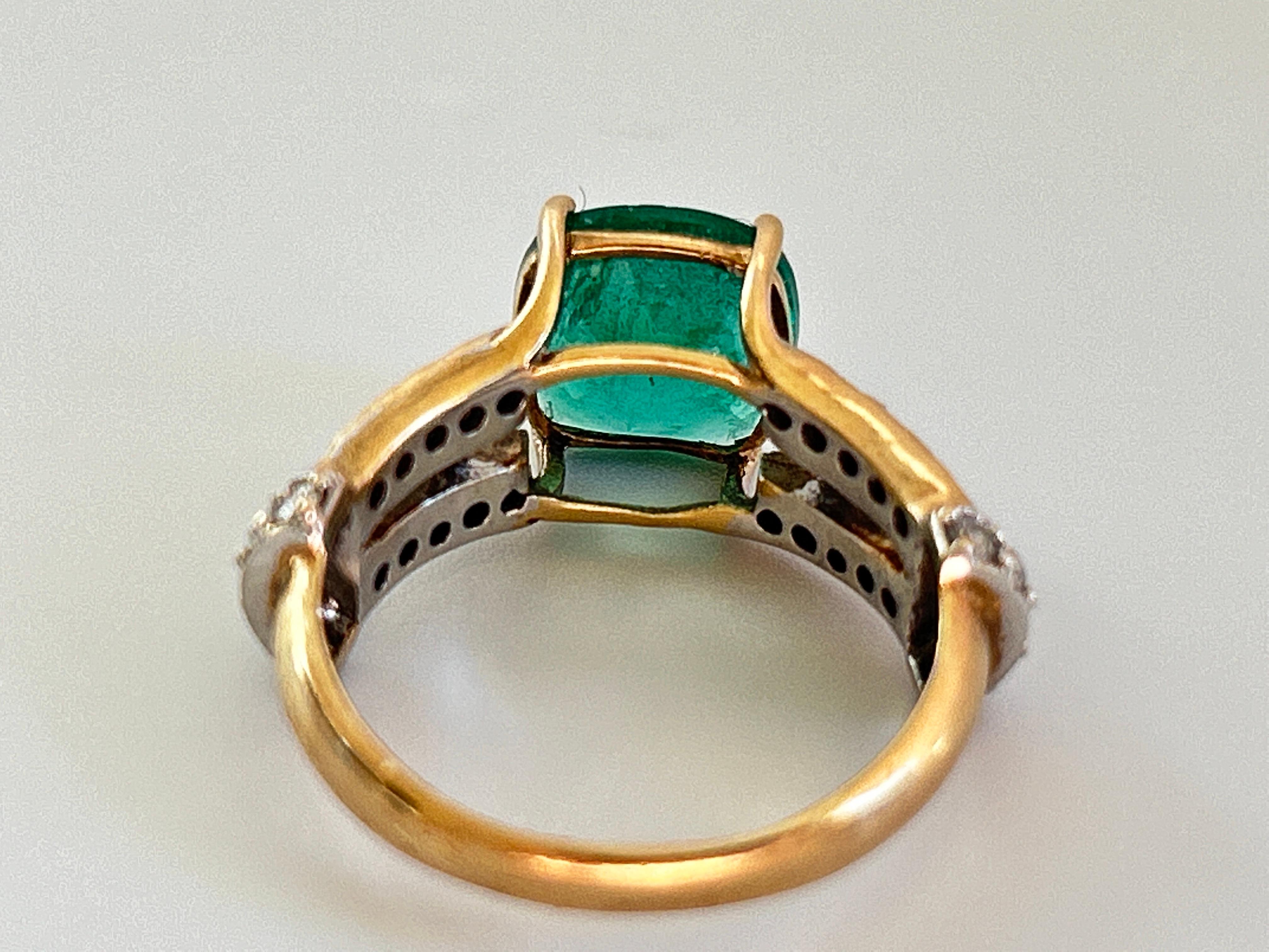2.5 Carat Cushion Cut Columbian Emerald and .5ctw Diamond Ring For Sale 7