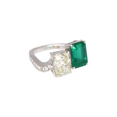 3.5 Ct Emerald 3.3 Ct Diamond White Gold Ring Certified, 1990