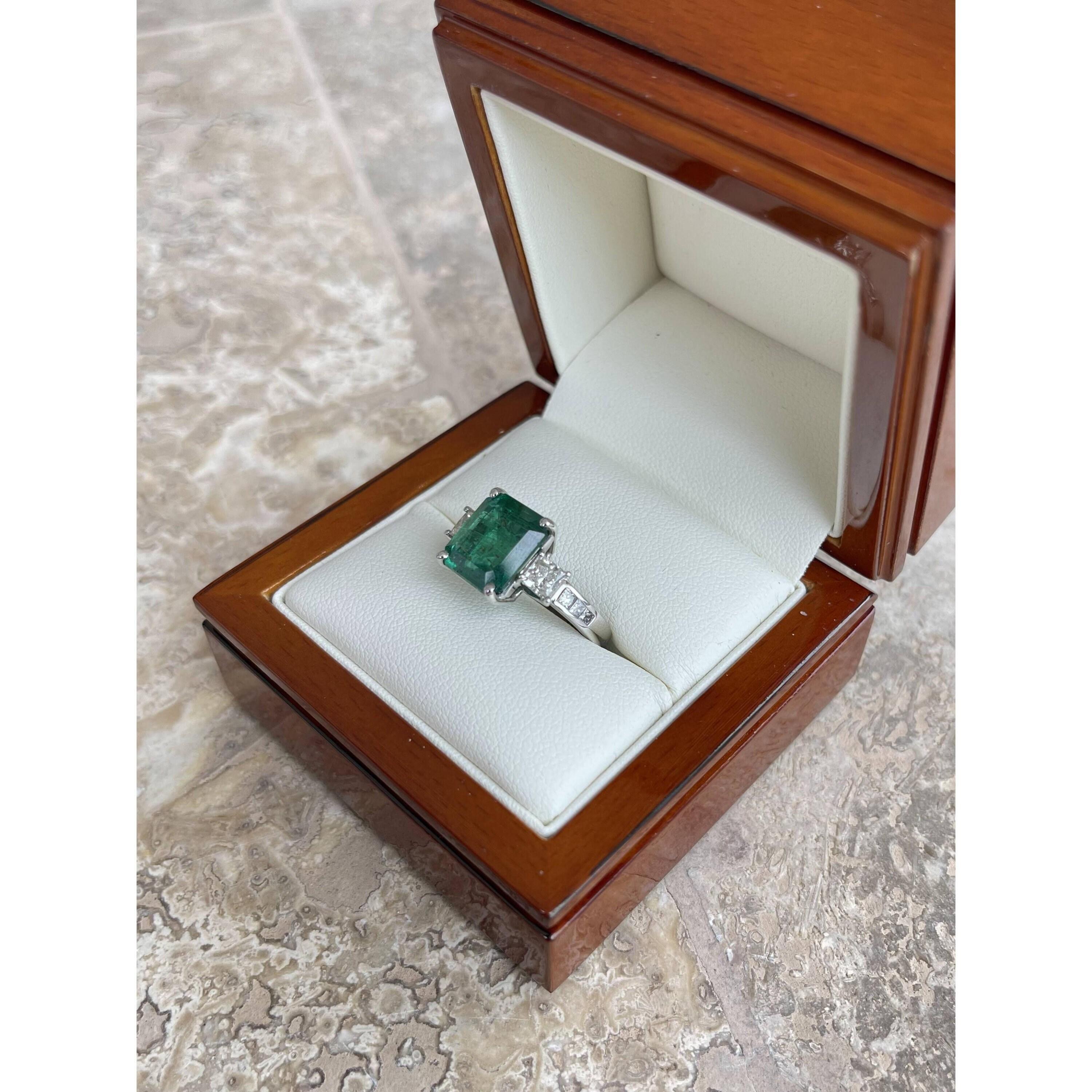 For Sale:  4 Carat Emerald Cut Emerald Diamond Engagement Ring, Halo Diamond 18K Gold Ring 6