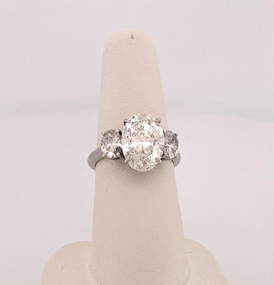 oval 3 stone engagement ring