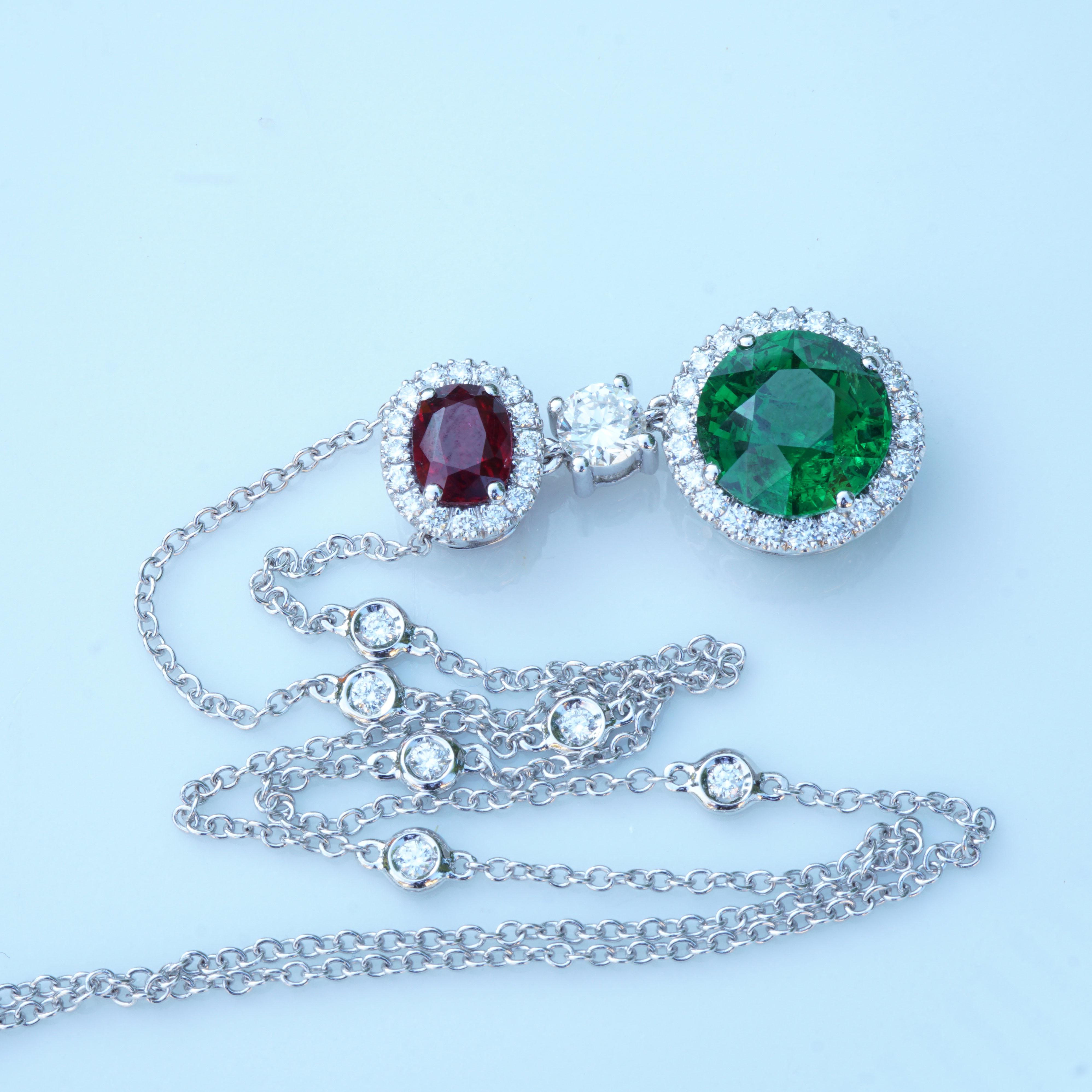 Modern IGI Certificate 4 carat Tsavorite Ruby Brilliant Necklace Pigeonblood   For Sale