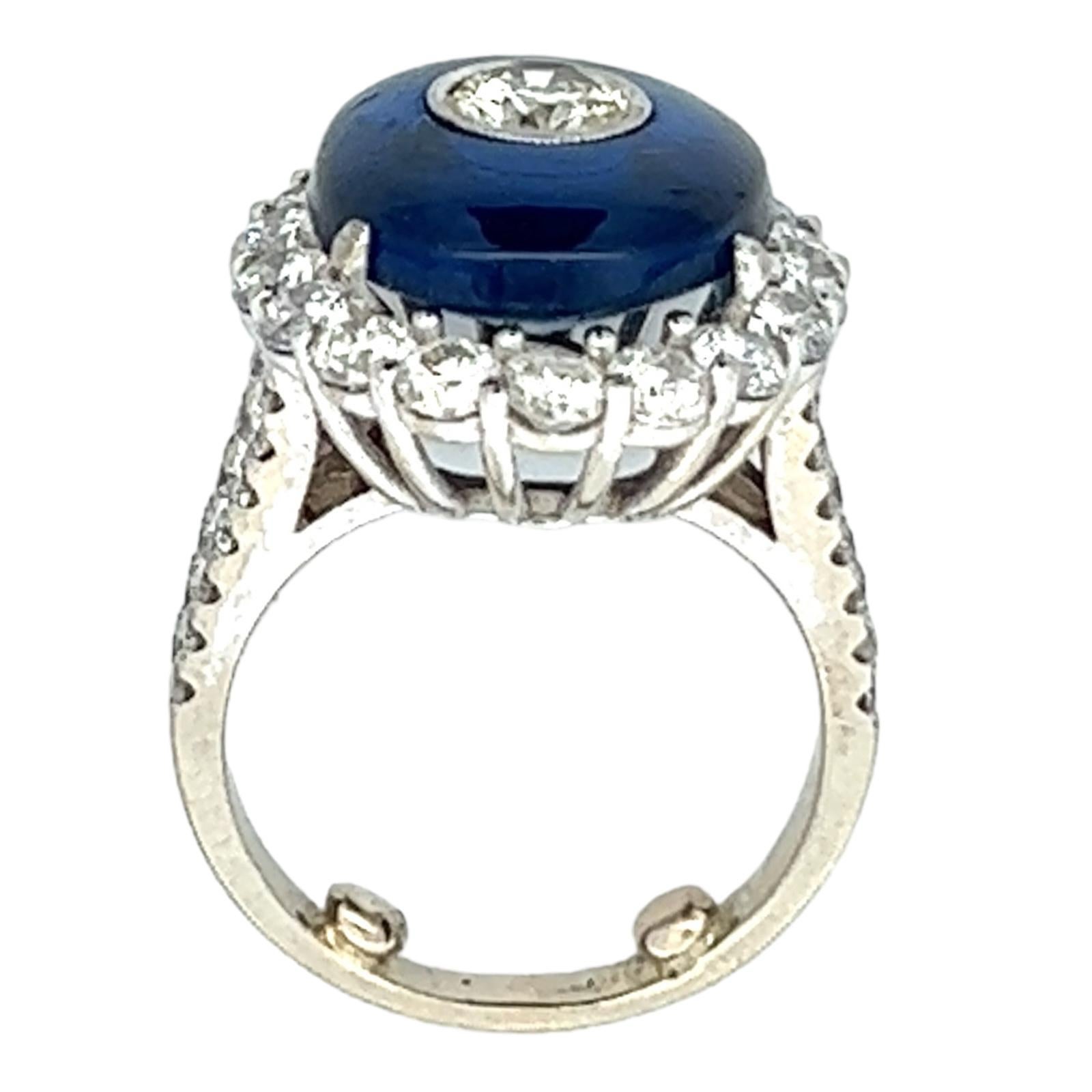 Women's 4 CTW Bezel Set Diamond Blue Spinel 14 Karat White Gold Vintage Cocktail Ring For Sale