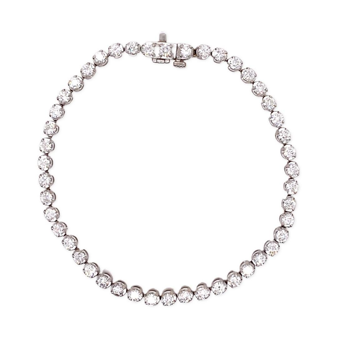 4 Ctw Round Brilliant Diamond Tennis Bracelet in 14kt White Gold For Sale 2