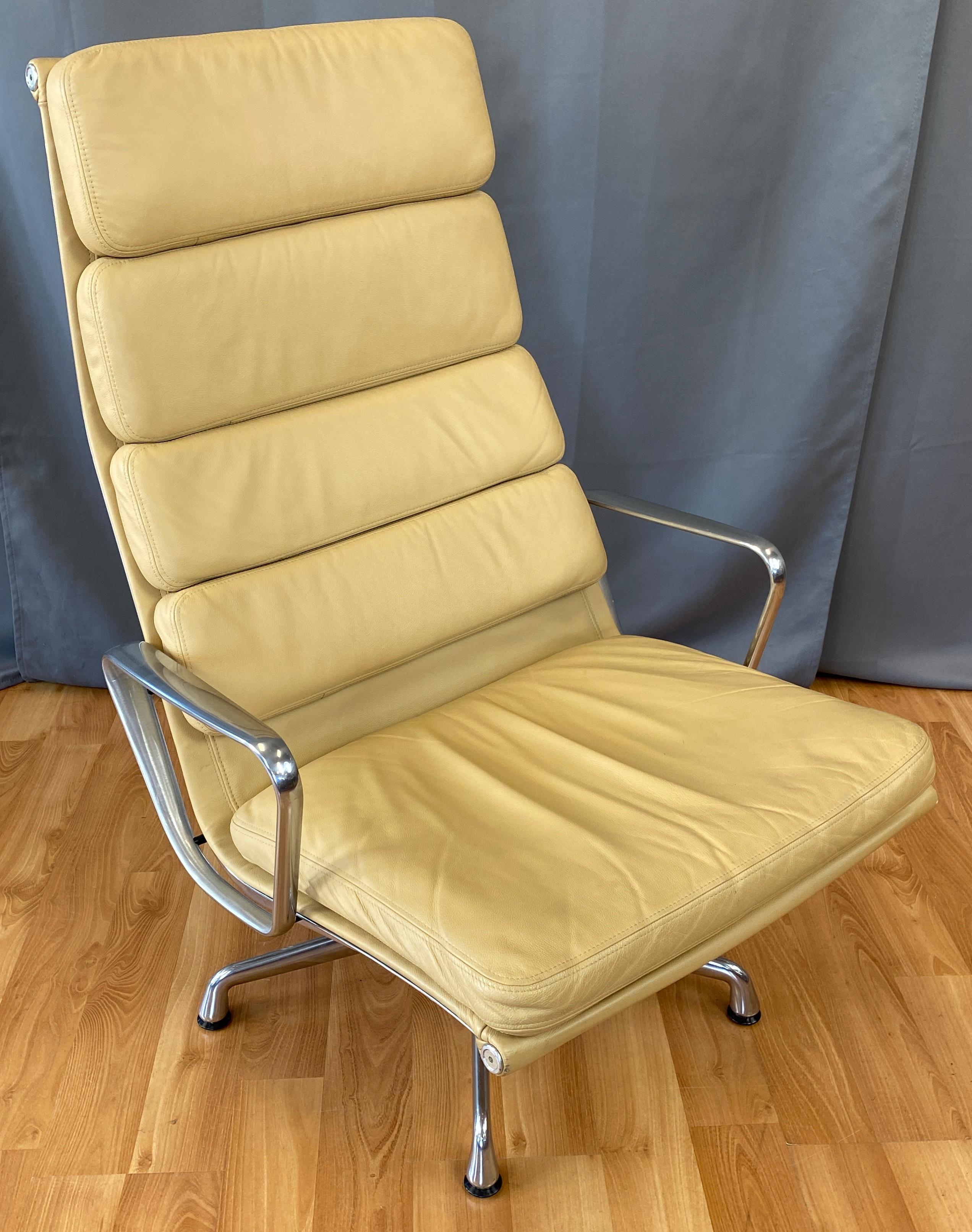 Aluminum 4 Cushion Eames Soft Pad Lounge Chair for Herman Miller in Leather