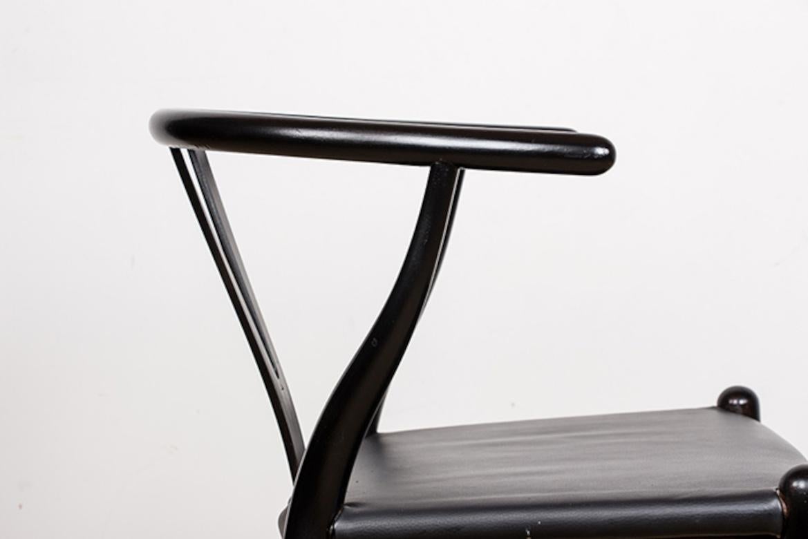 4 Danish chairs, in black lacquered wood and leather, model CH 24 by Hans Wegner For Sale 6