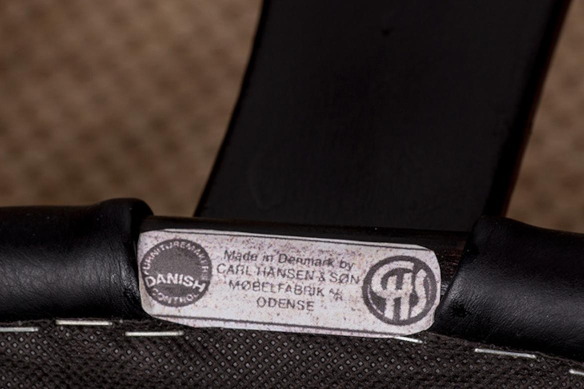 4 Danish chairs, in black lacquered wood and leather, model CH 24 by Hans Wegner For Sale 12