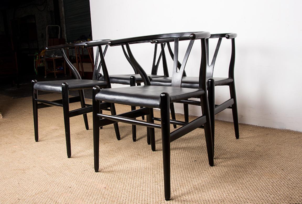 4 Danish chairs, in black lacquered wood and leather, model CH 24 by Hans Wegner For Sale 14
