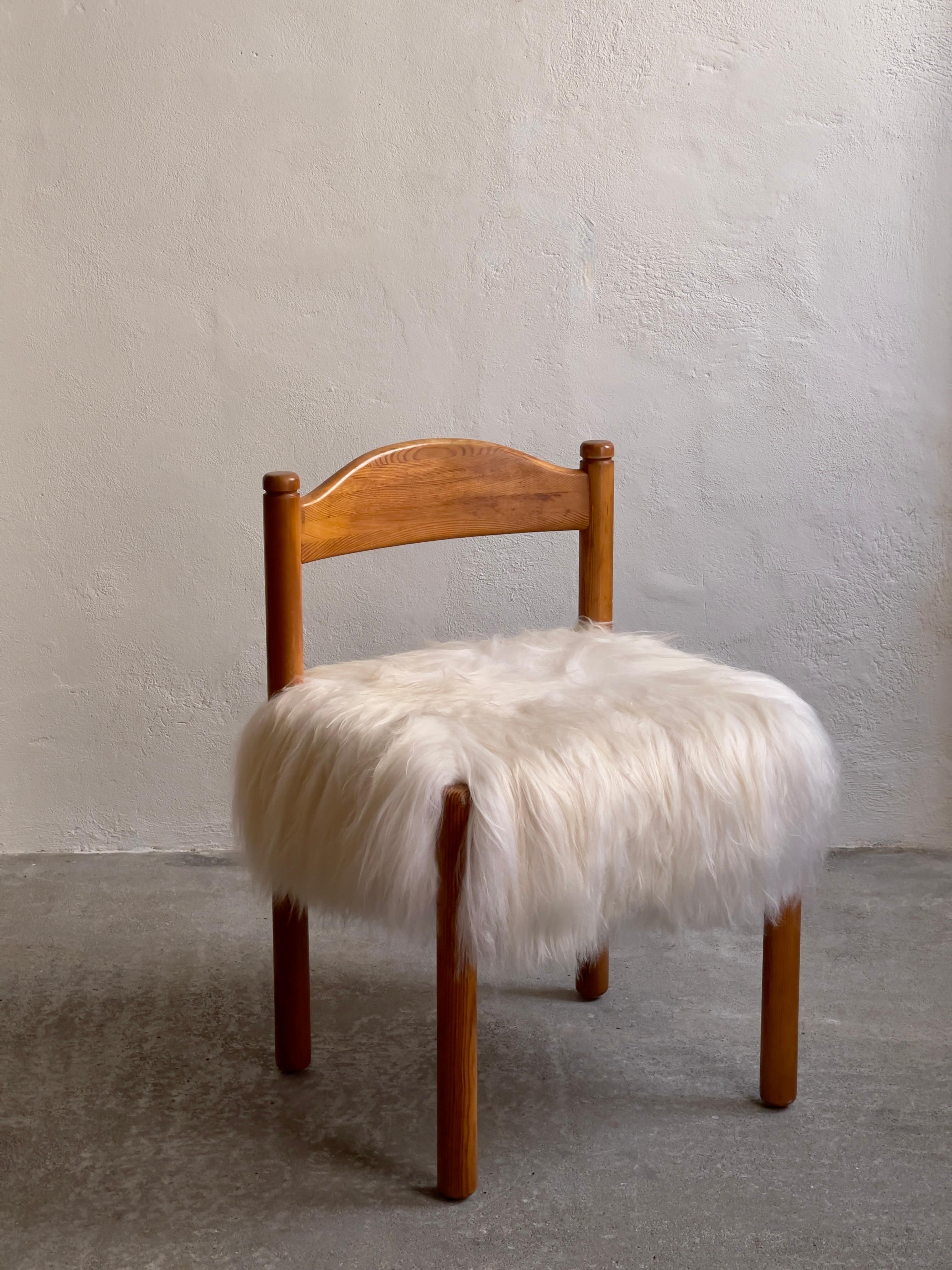 sheepskin on dining chairs