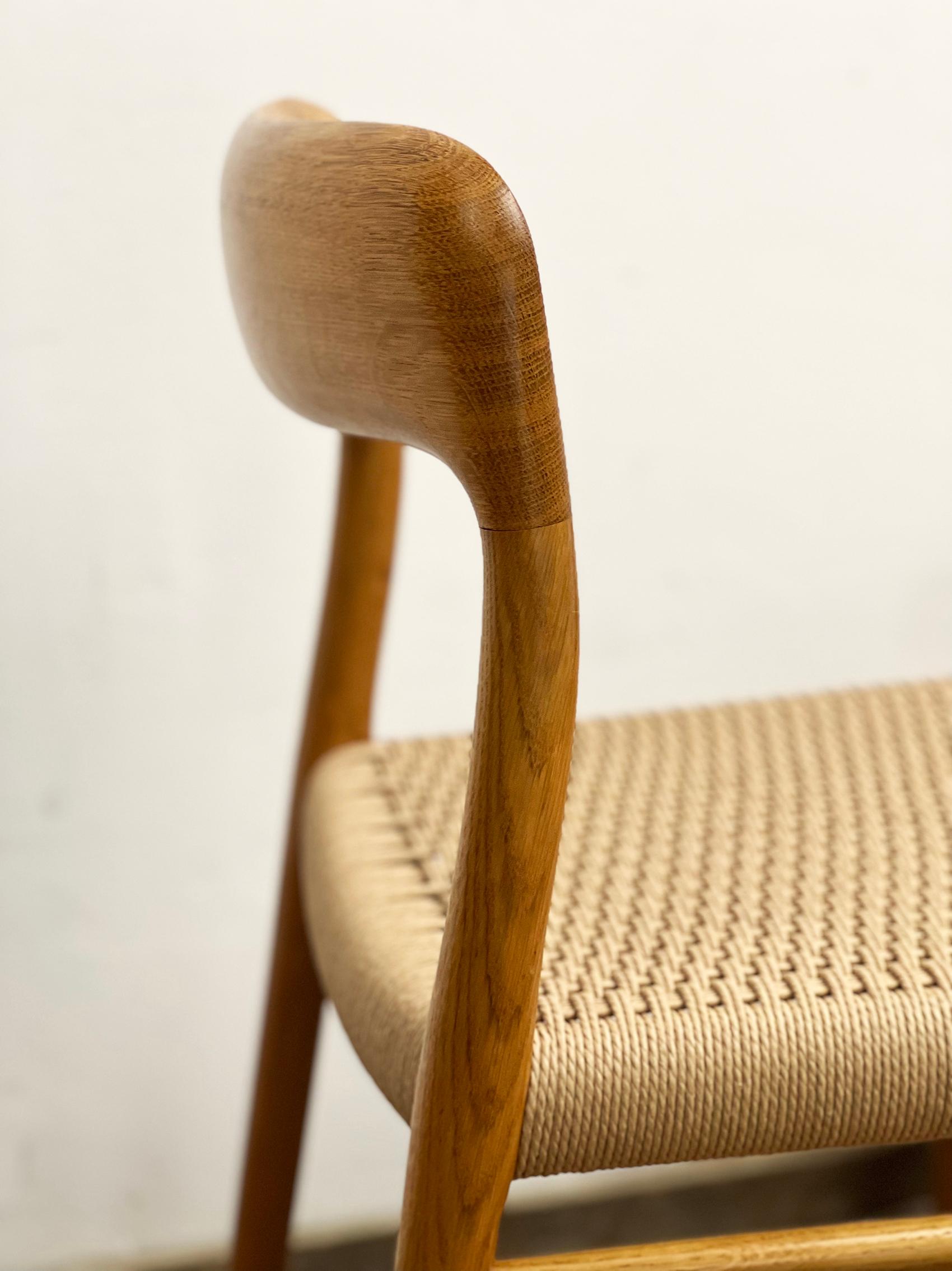 4 Danish Mid-Century Modern Oak Dining Chairs #75, Niels O. Møller, J. L. Moller For Sale 9