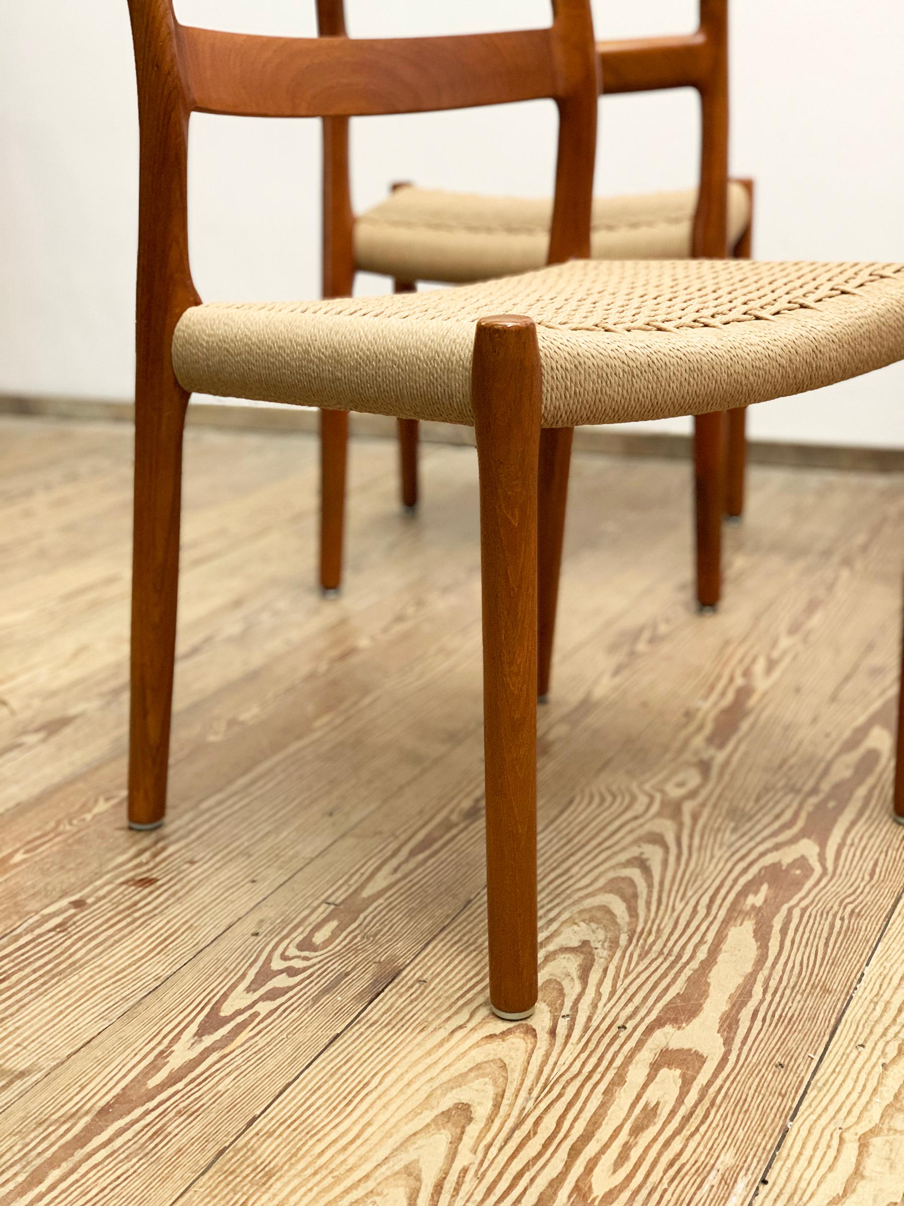 4 Danish Mid-Century Teak Dining Chairs #84 by Niels O. Møller for J. L. Moller 3