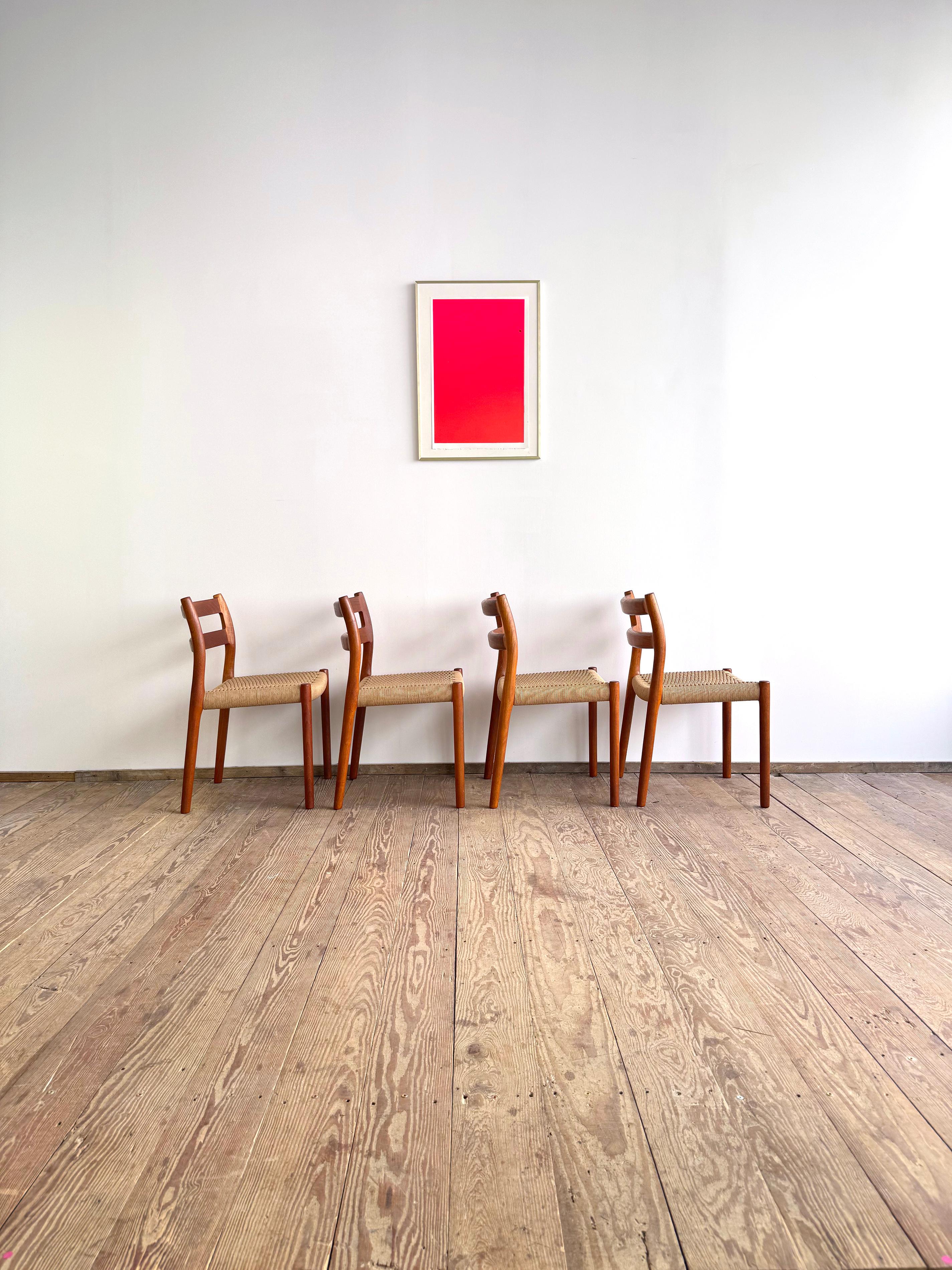 4 Danish Mid-Century Teak Dining Chairs #84 by Niels O. Møller for J. L. Moller In Good Condition In München, Bavaria