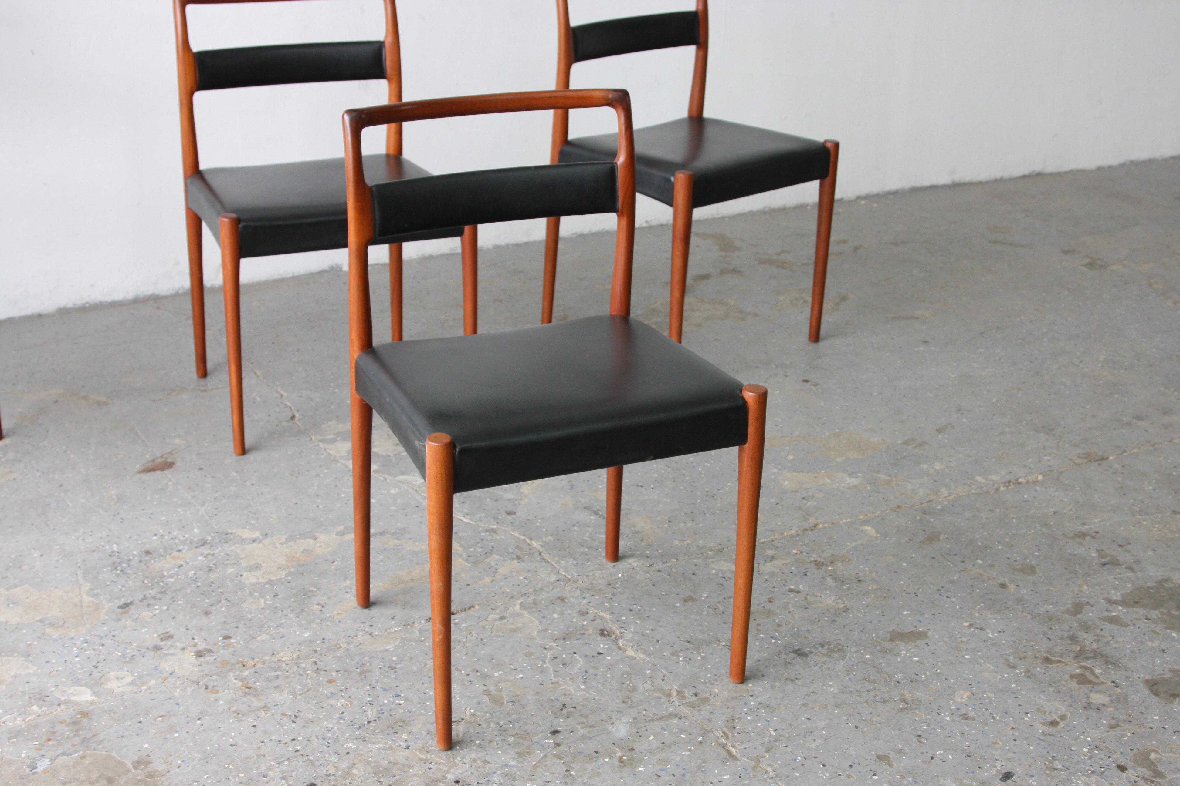 Mid-Century Modern 4 Danish Modern Kai Kristiansen for Oddense Maskinsnedkeri Dining Chairs