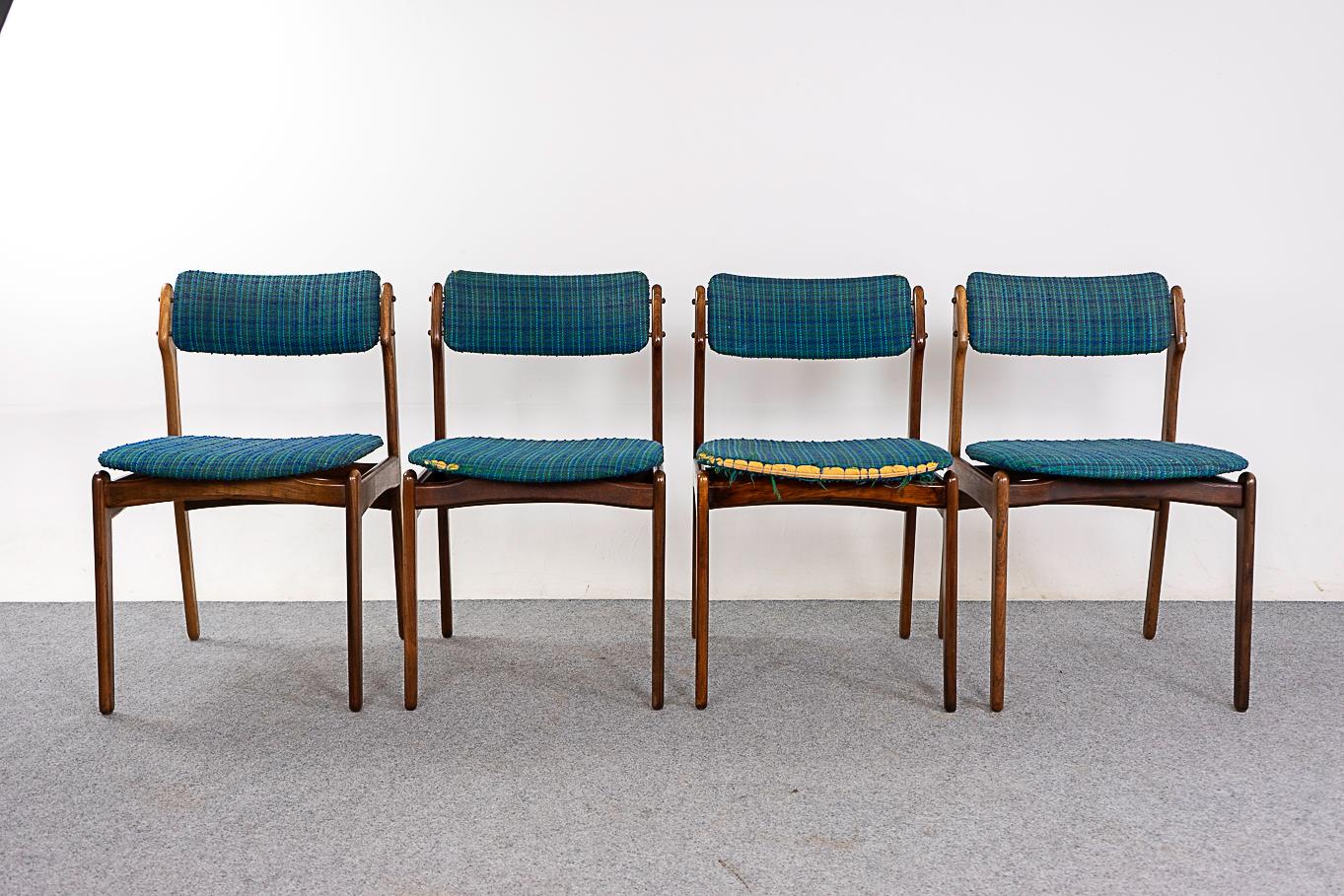 4 Danish Modern Rosewood Dining Chairs For Sale 8