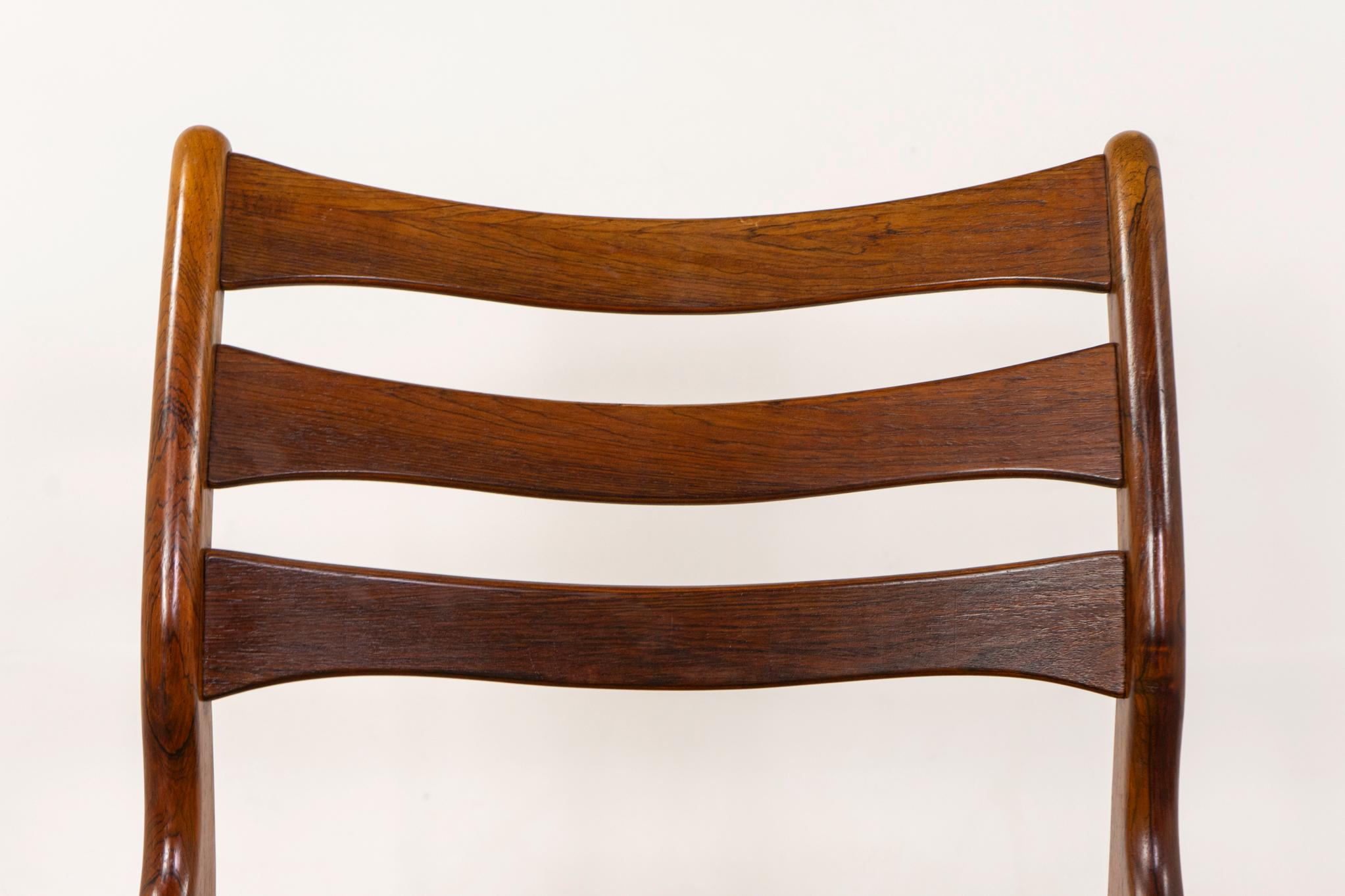 Mid-20th Century 4 Danish Modern Rosewood Dining Chairs For Sale