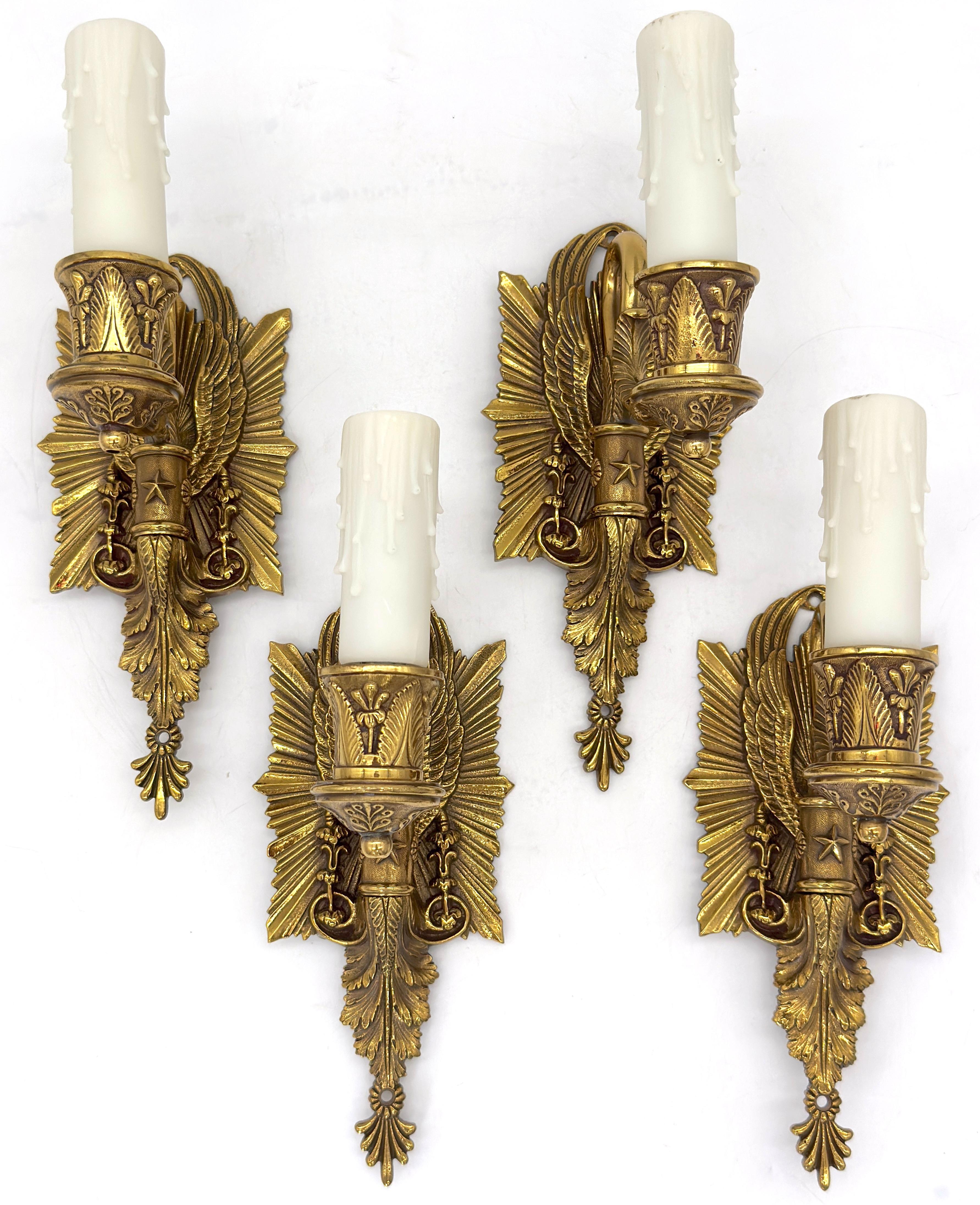 French Pair of Diminutive Neoclassical Bronze Wall Sconces, Attributed P.E. Guerin For Sale