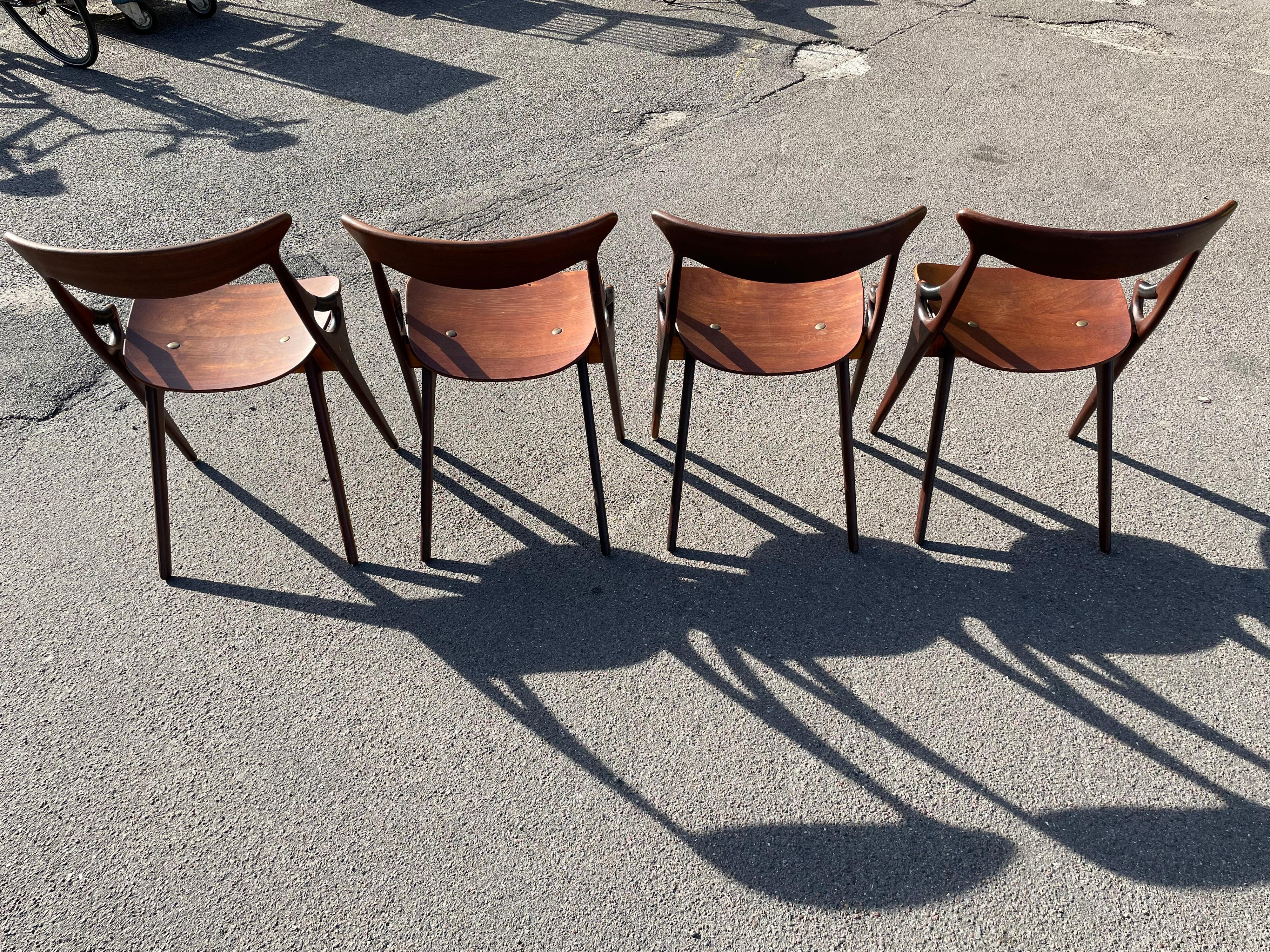 4 Dining Chairs by Arne Hovmand Olsen for Mogens Kold, Denmark, 1959 4