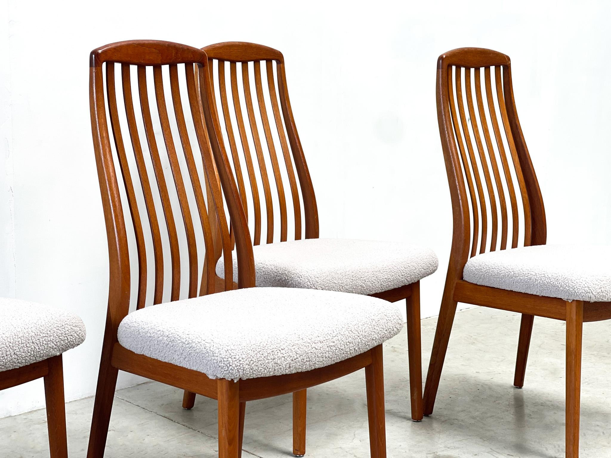 Late 20th Century 4 dining chairs by Preben Shou Denmark For Sale