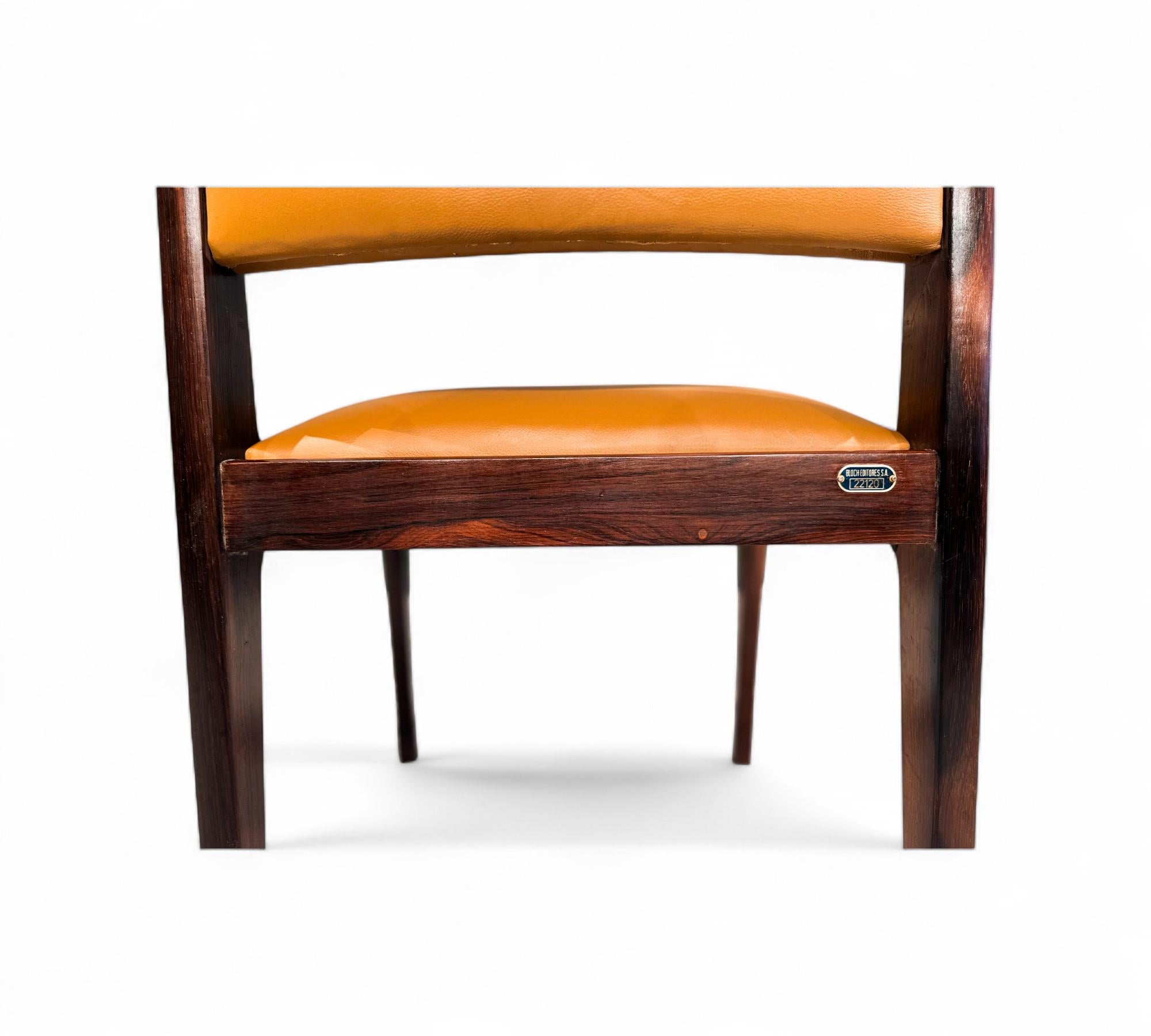 4 Dining Chairs in Hardwood & Leather by Sergio Rodrigues, Brazil , 1960 For Sale 6