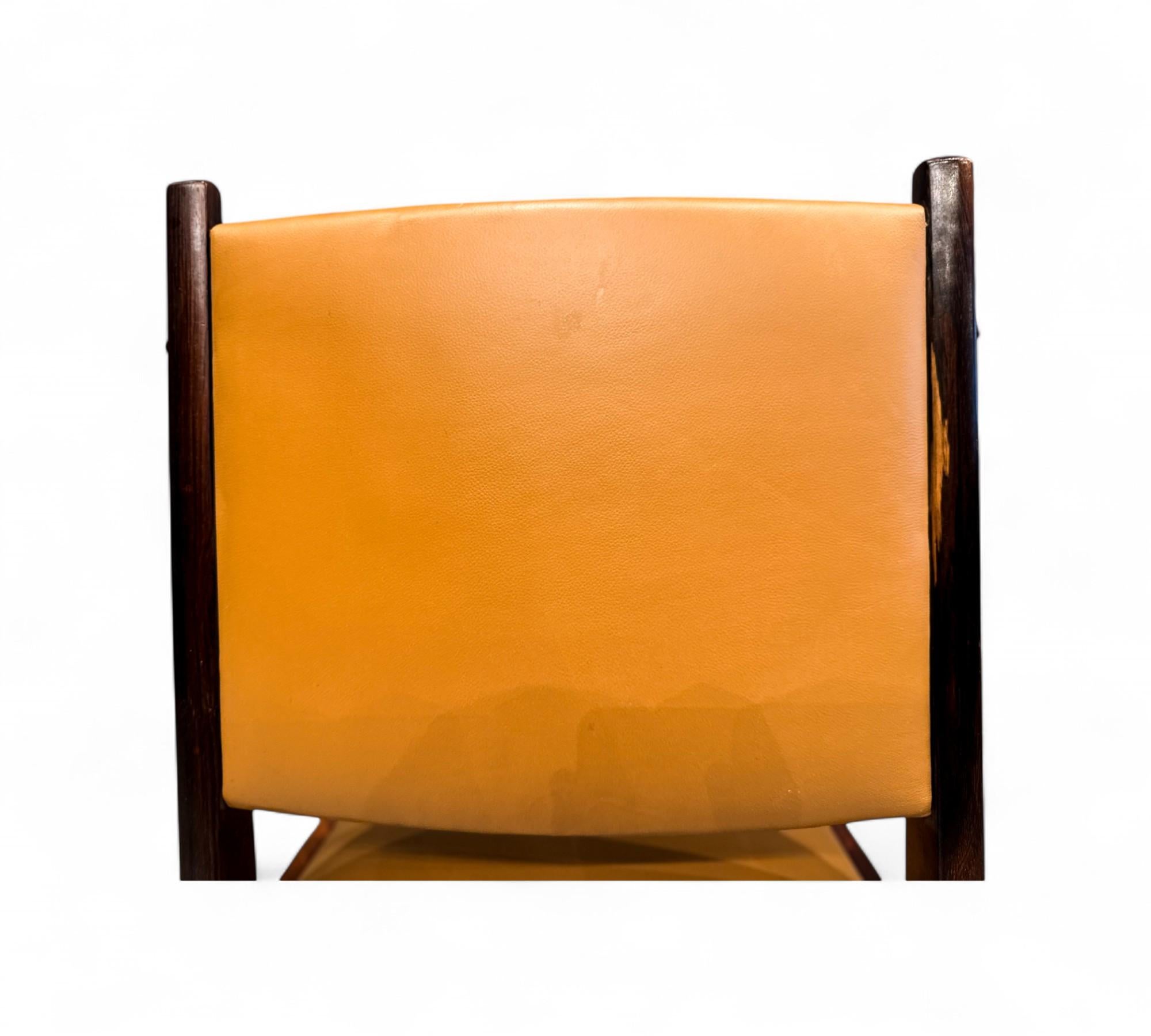 4 Dining Chairs in Hardwood & Leather by Sergio Rodrigues, Brazil , 1960 For Sale 7