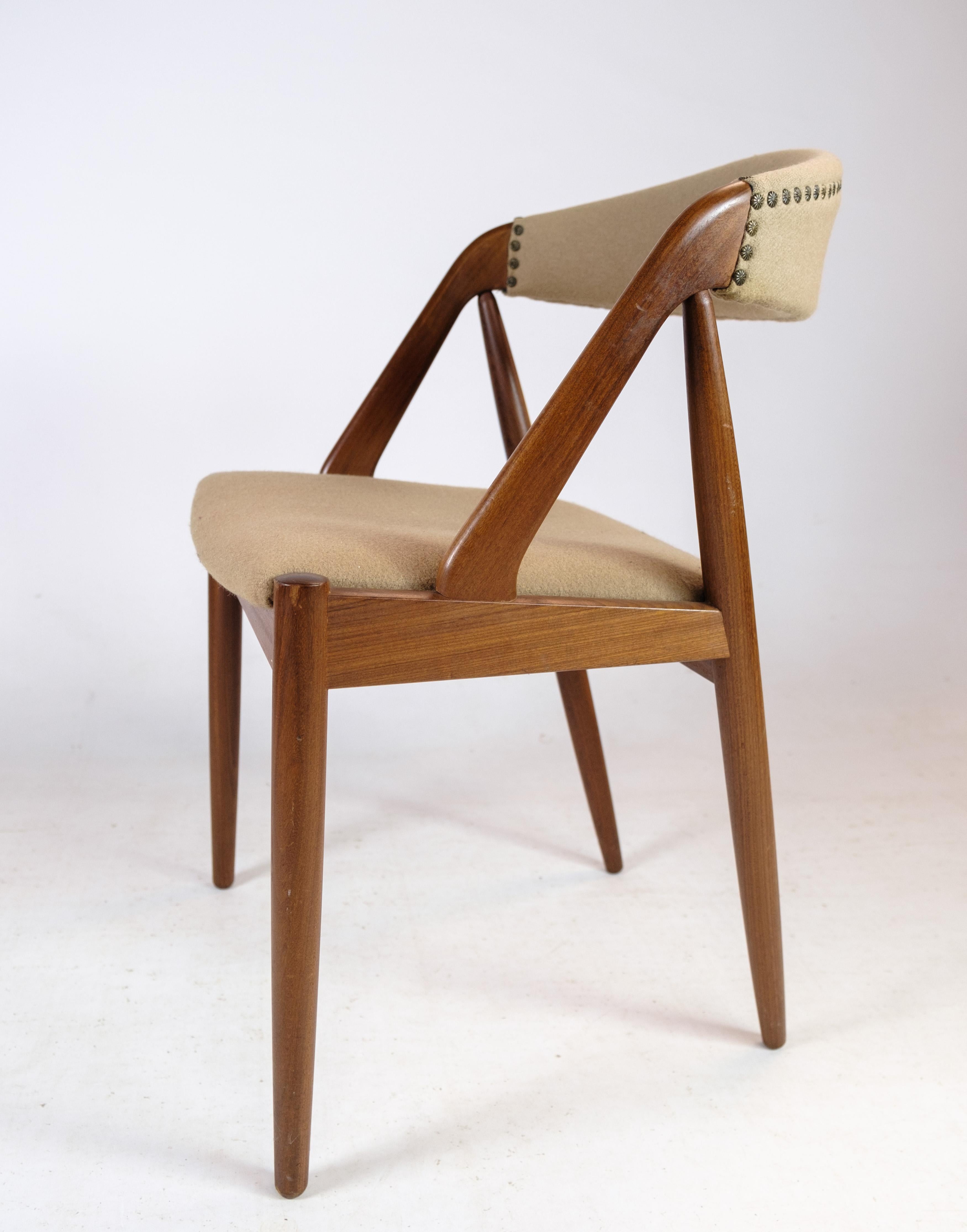 4 Dining Room Chairs Model 31 Made In Teak, Designed By Kai Kristiansen For Sale 4