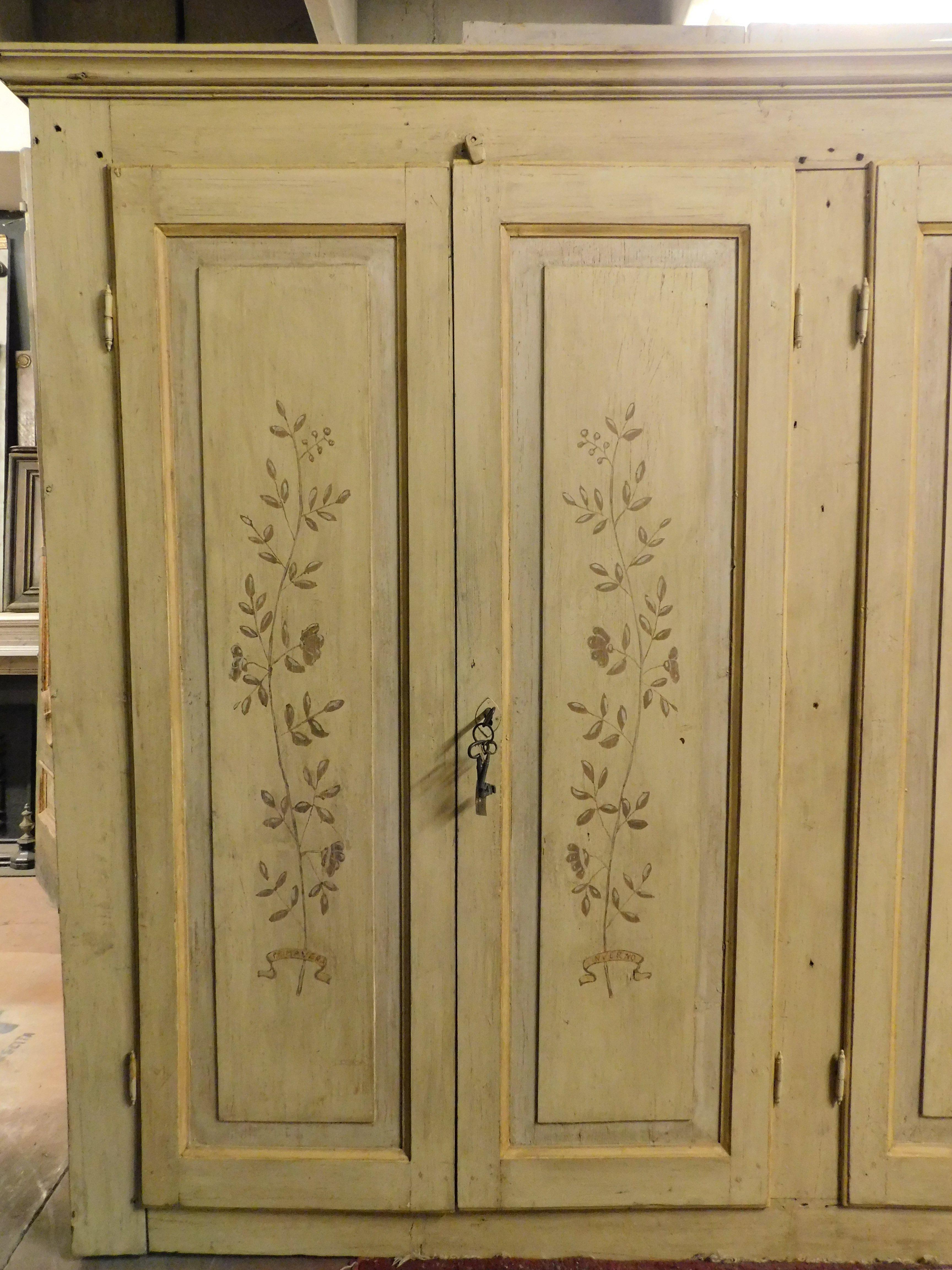 Italian 4-door wardrobe in lacquered and painted wood, Italy For Sale