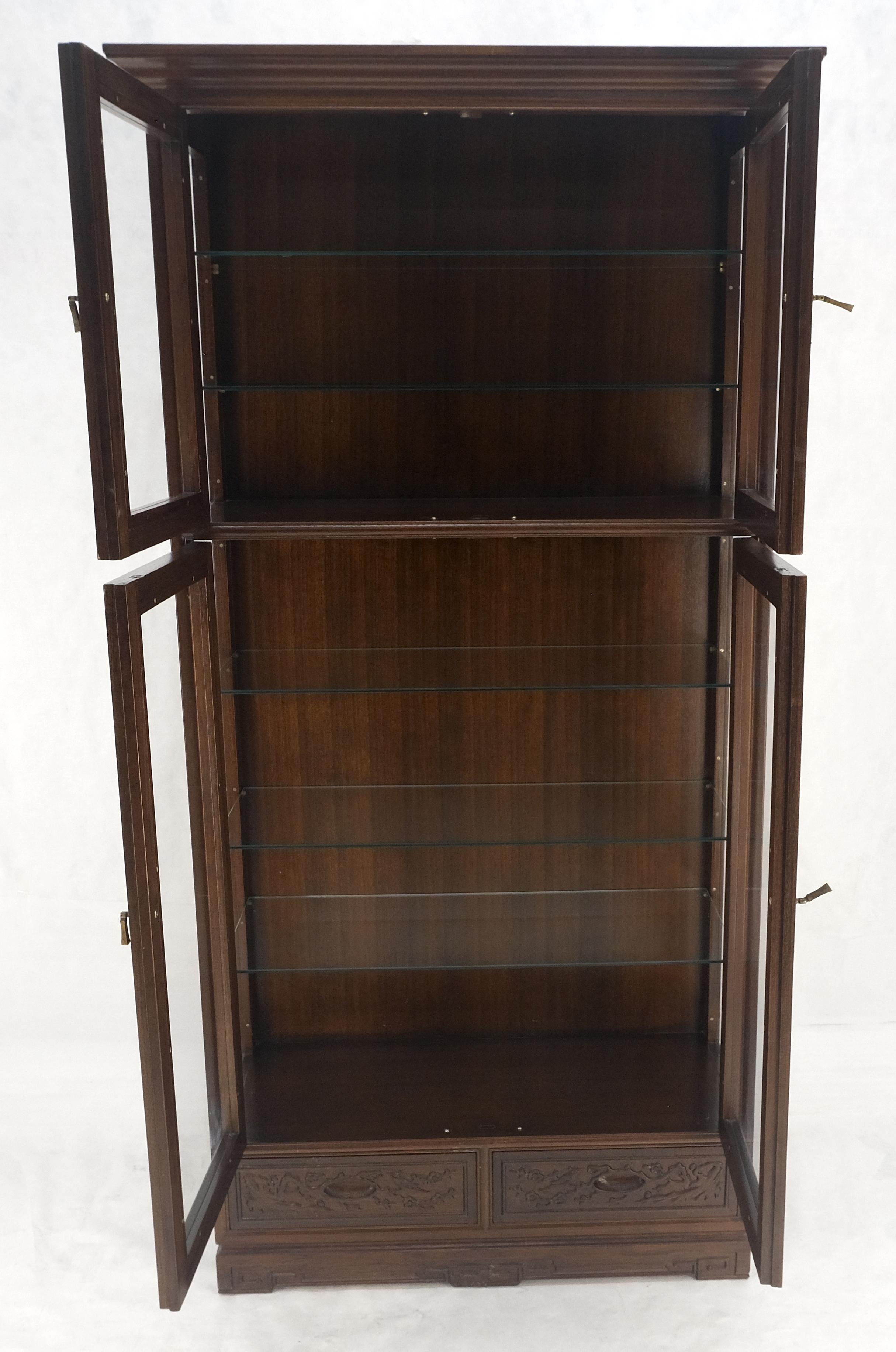 4 ante in teak intagliato 5 ripiani 2 cassetti in basso 72