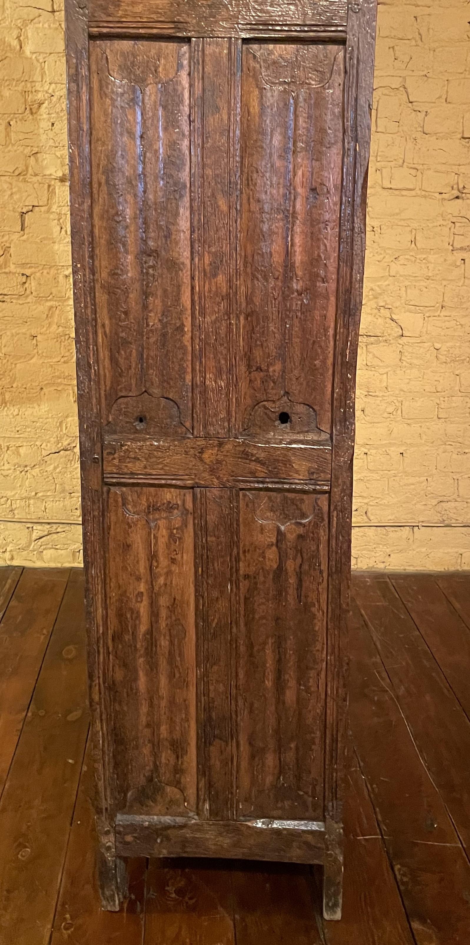 4 Doors Cupboard or Wardrobe Gothic Period in Oak, 15th Century For Sale 14