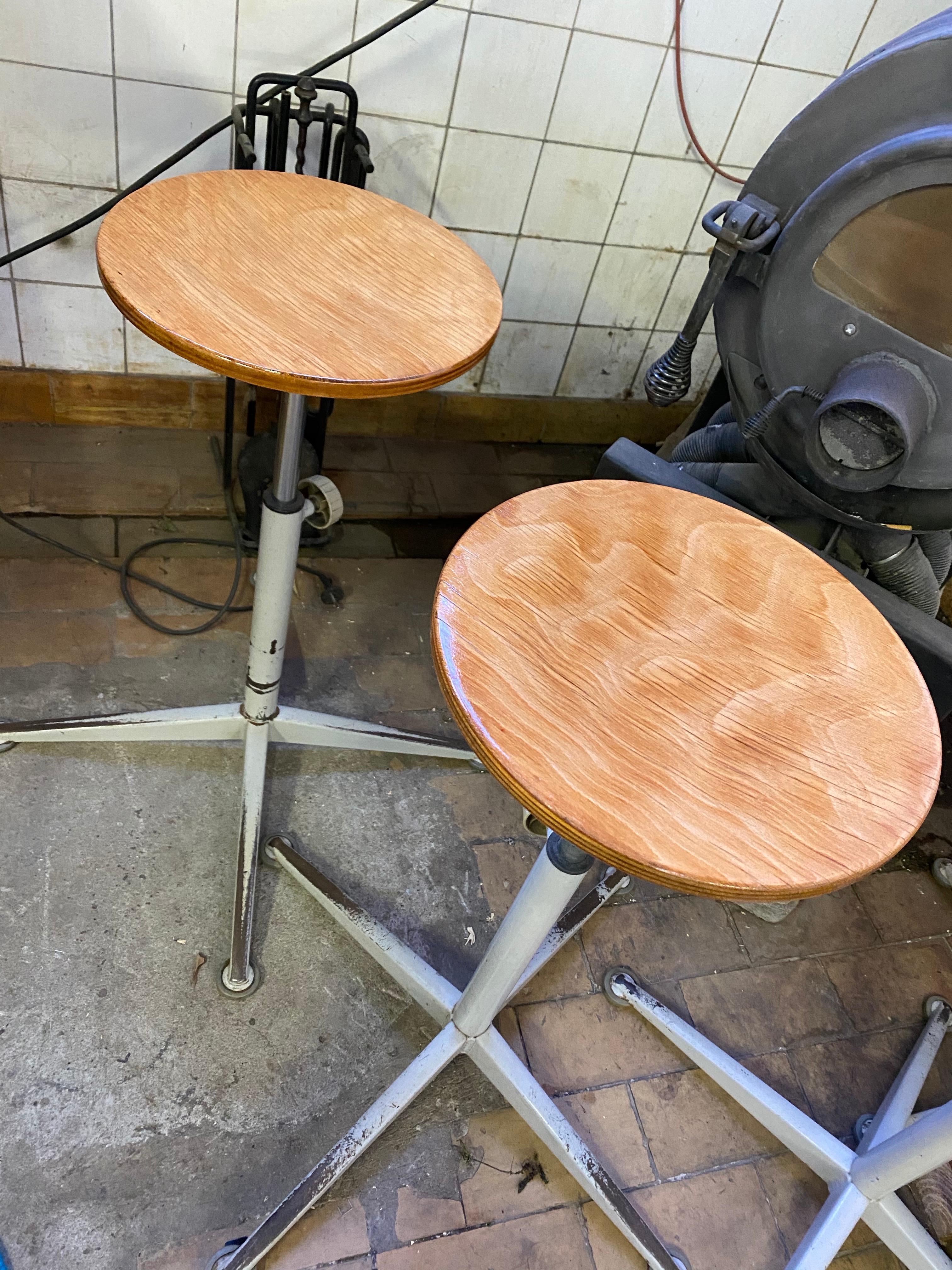4 drafting stools by friso kramer for arend de cirkel  9