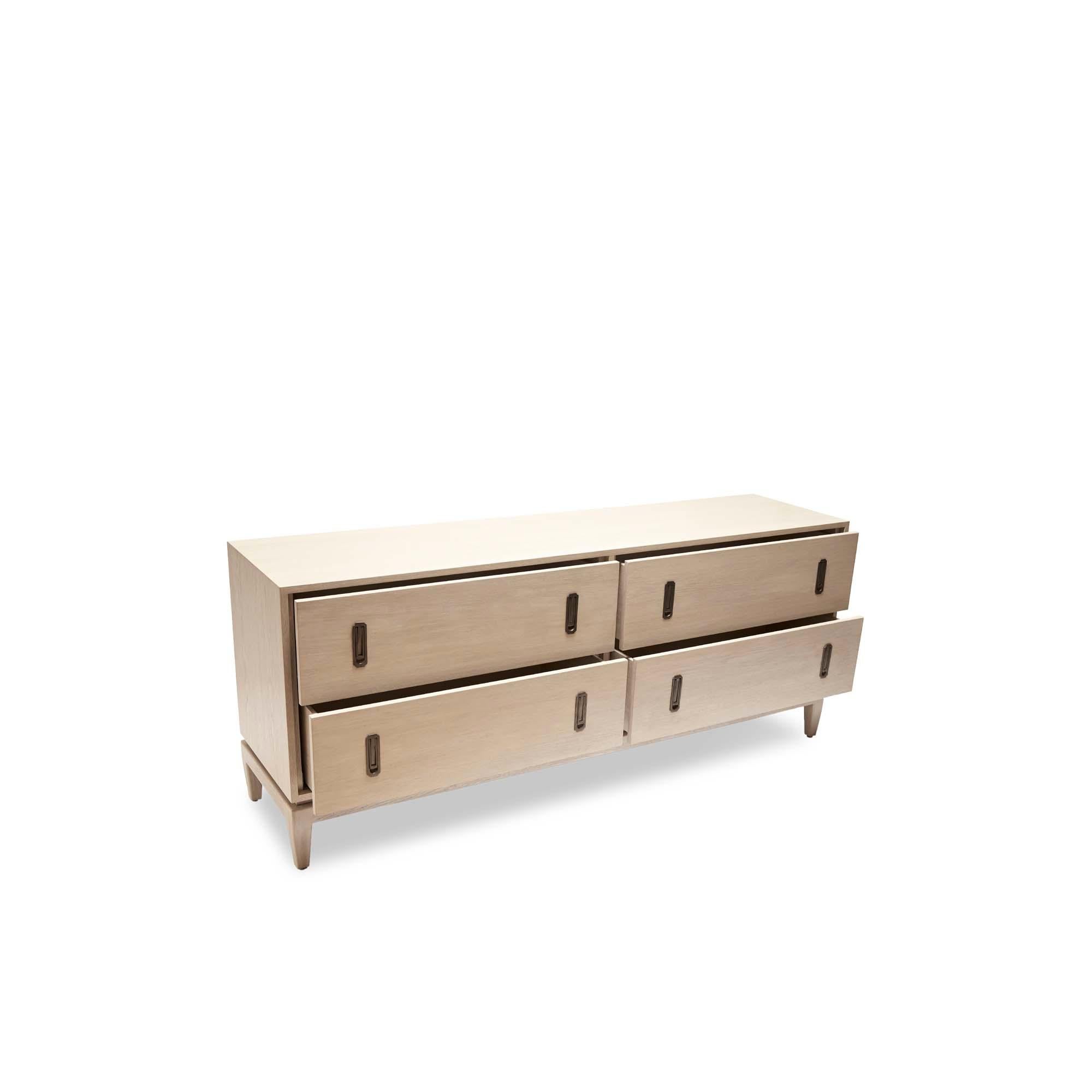 Mid-Century moderno Cassettiera Arcadia a 4 cassetti di Lawson-Fenning in vendita