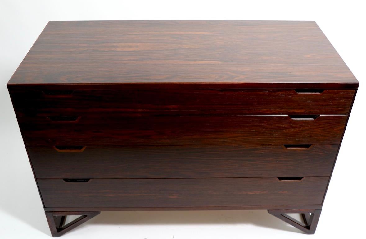 4 Drawer Danish Mid-Century Modern Dresser Svend Langkilde Mobler In Good Condition For Sale In New York, NY