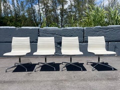 4 Eames Aluminum Group Side Chairs Vicenza Leather Cream Herman Miller 2015