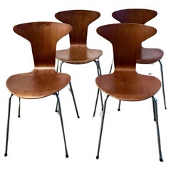 4 frühe Esszimmerstühle von Arne Jacobsen für Fritz Hansen, 1957