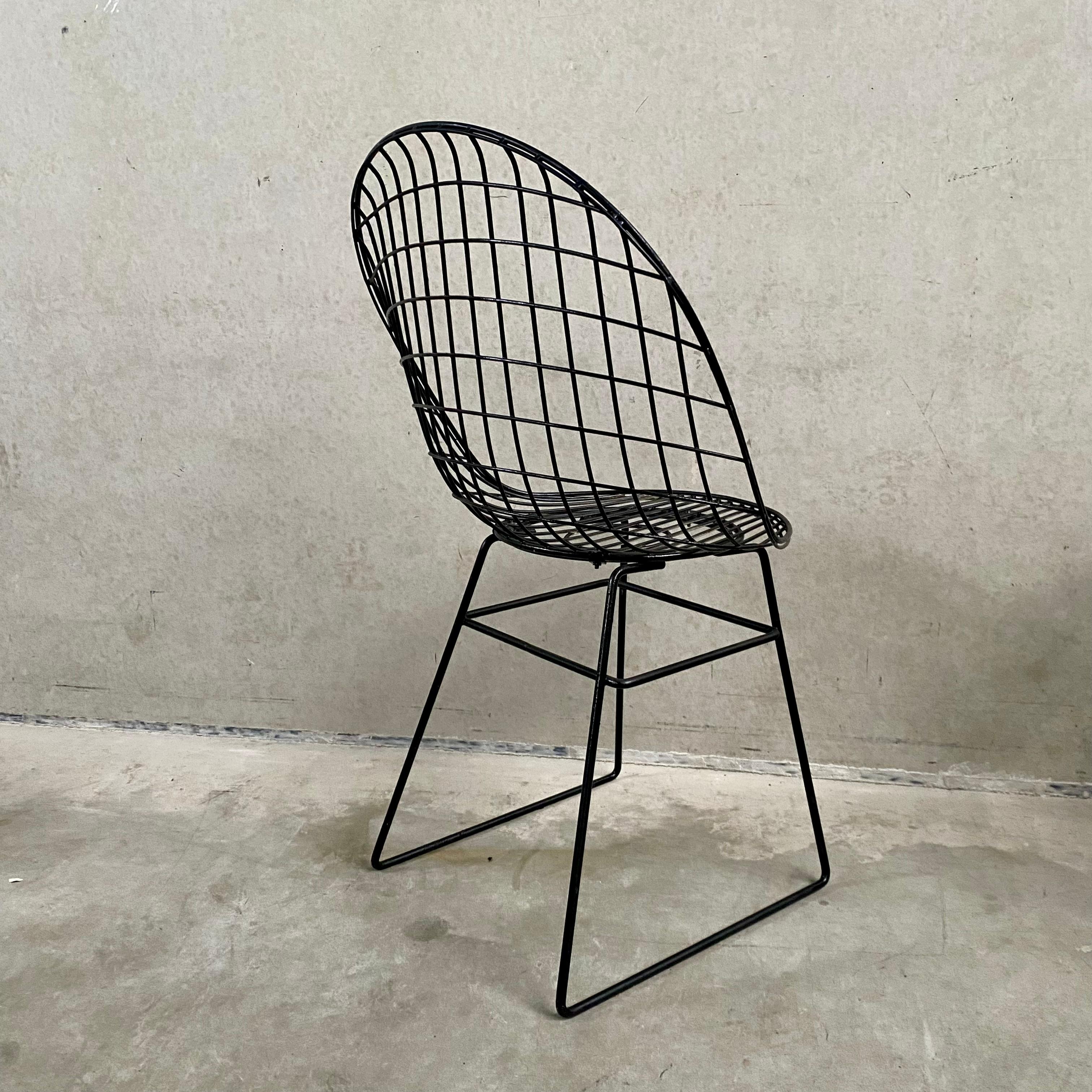 4 Early Edition Wire Chairs by Cees Braakman & A. Dekker for UMS Pastoe, 1950 For Sale 4