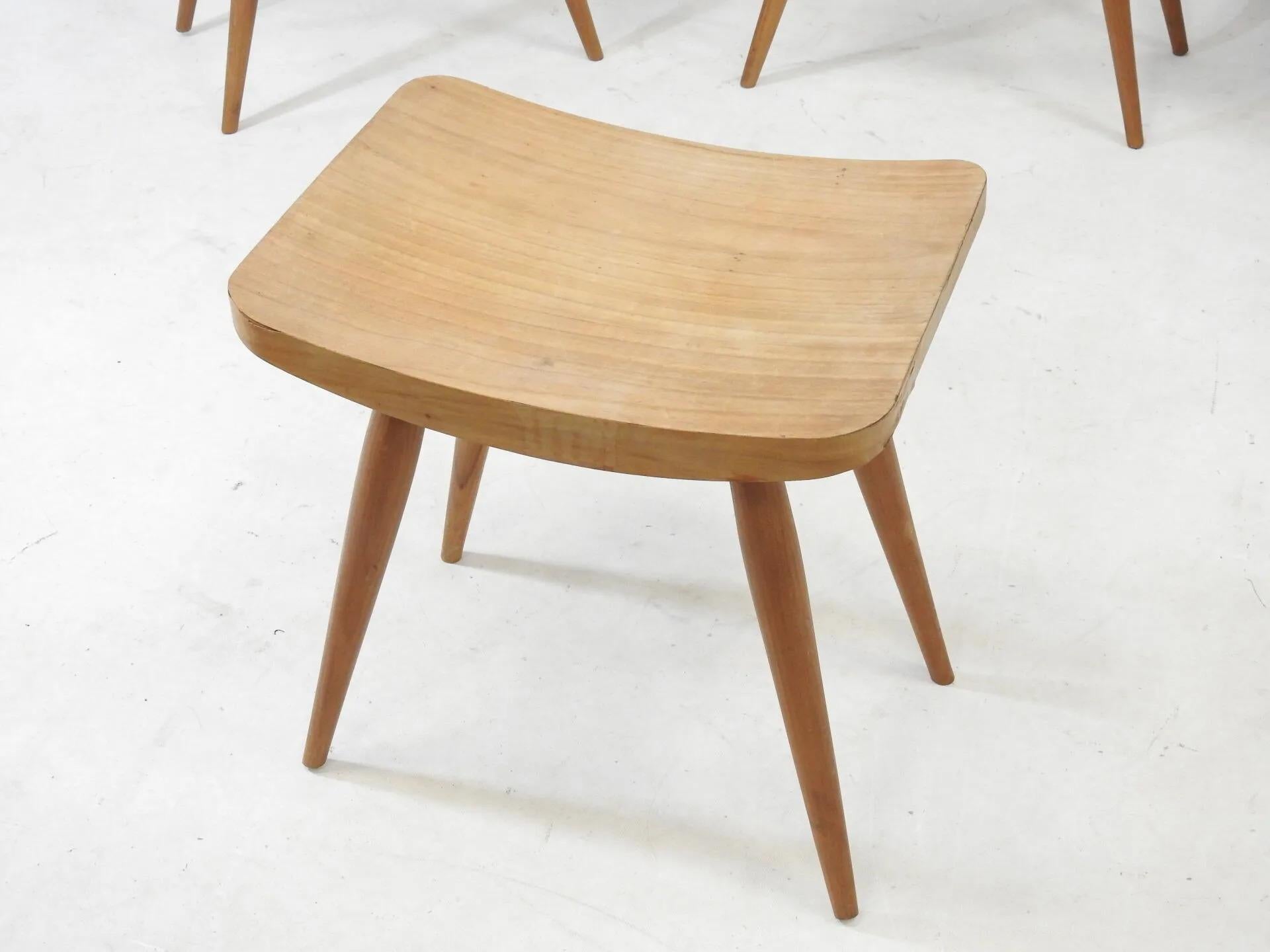 Mid-Century Modern 4 elm stools circa 1950/1960 For Sale