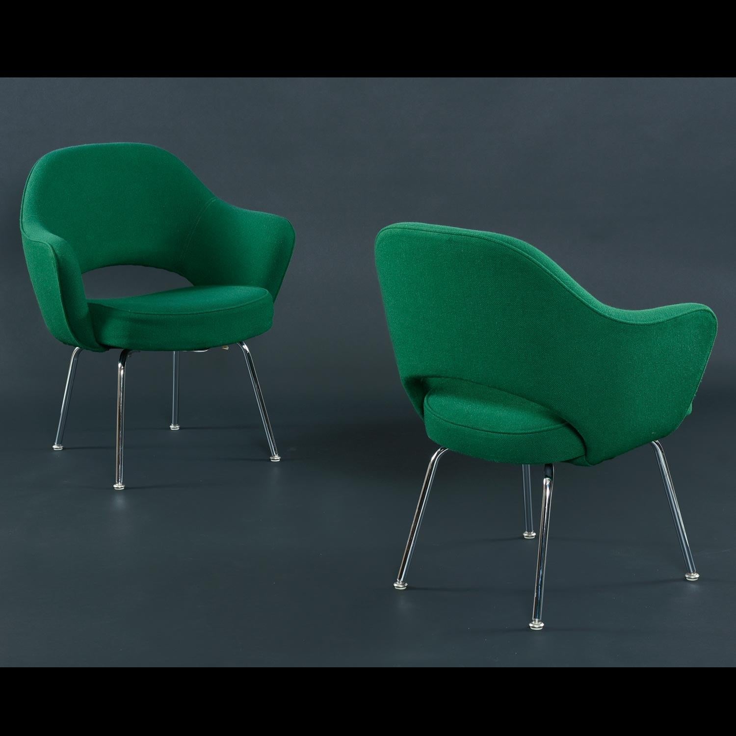 '4' Emerald Green Eero Saarinen for Knoll Executive Armchairs In Excellent Condition In Chattanooga, TN