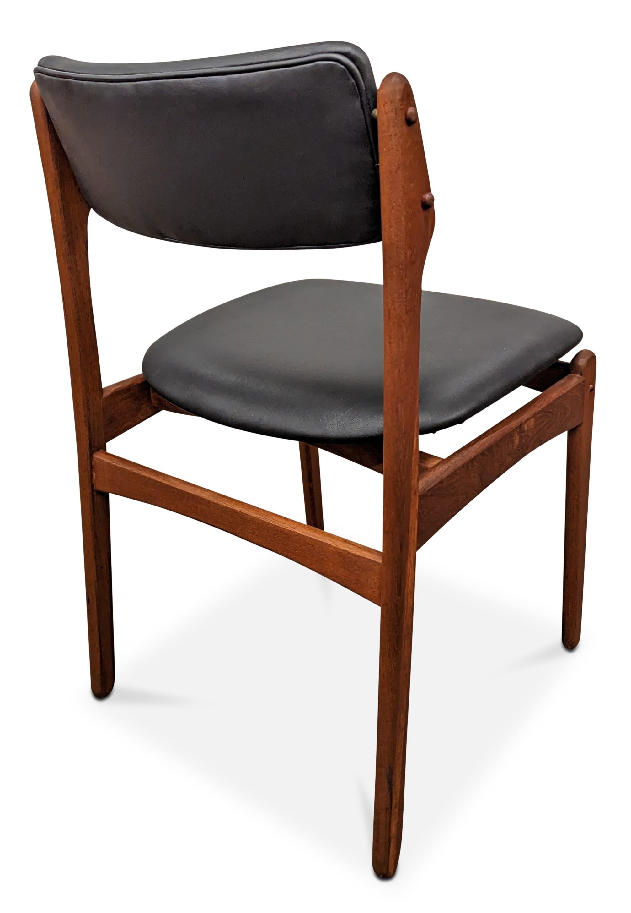 4 Erik Buch Model 49a Teak Dining Chairs, 022354 Vintage Danish Midcentury In Good Condition In Jersey City, NJ