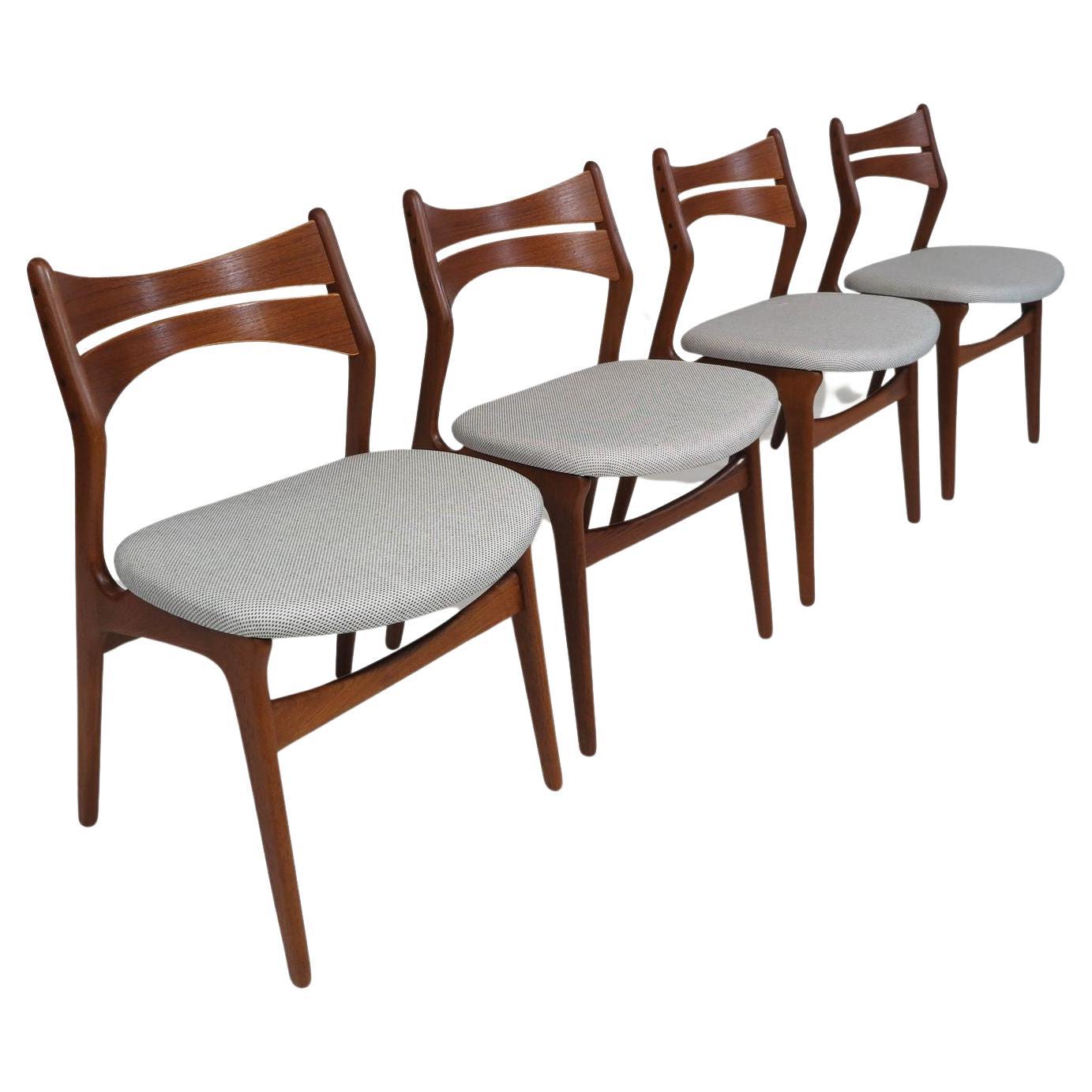 4 chaises de salle à manger danoises en teck Erik Buck en vente